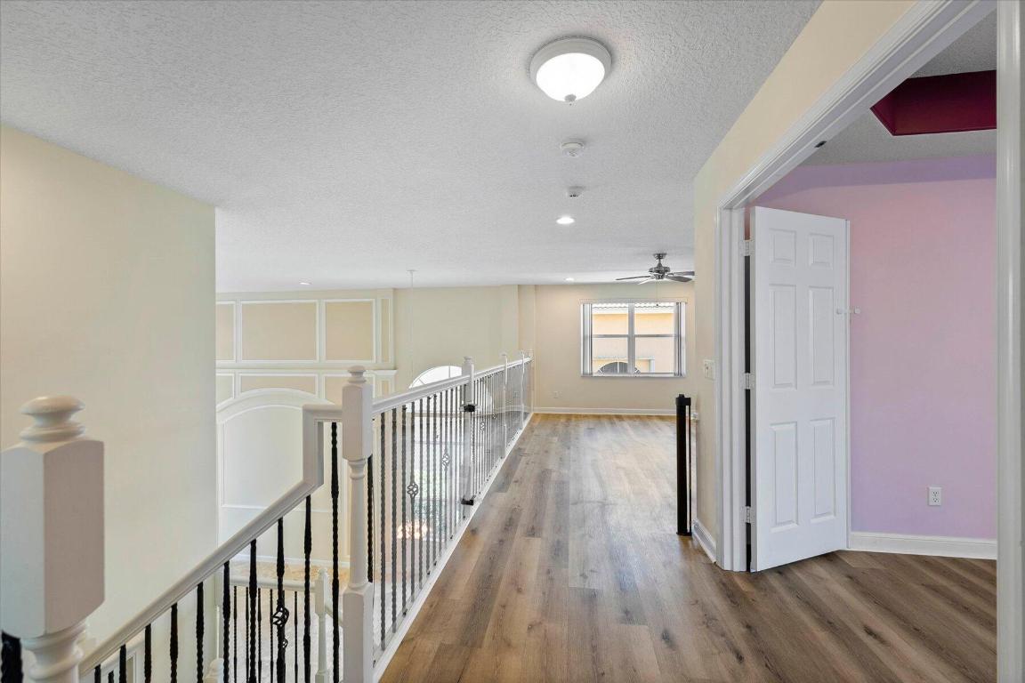 1674 E Classical Boulevard