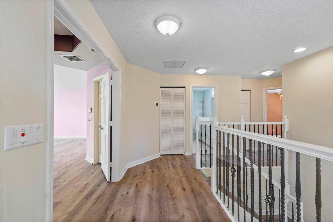 1674 E Classical Boulevard