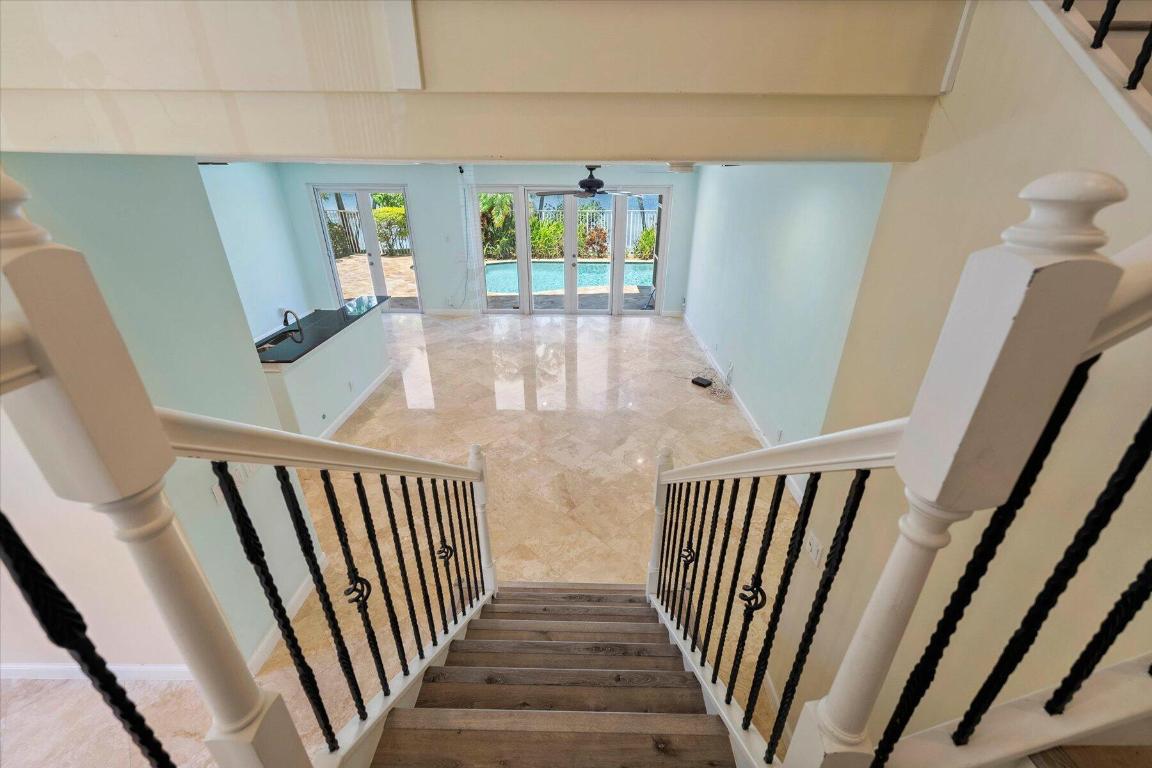 1674 E Classical Boulevard