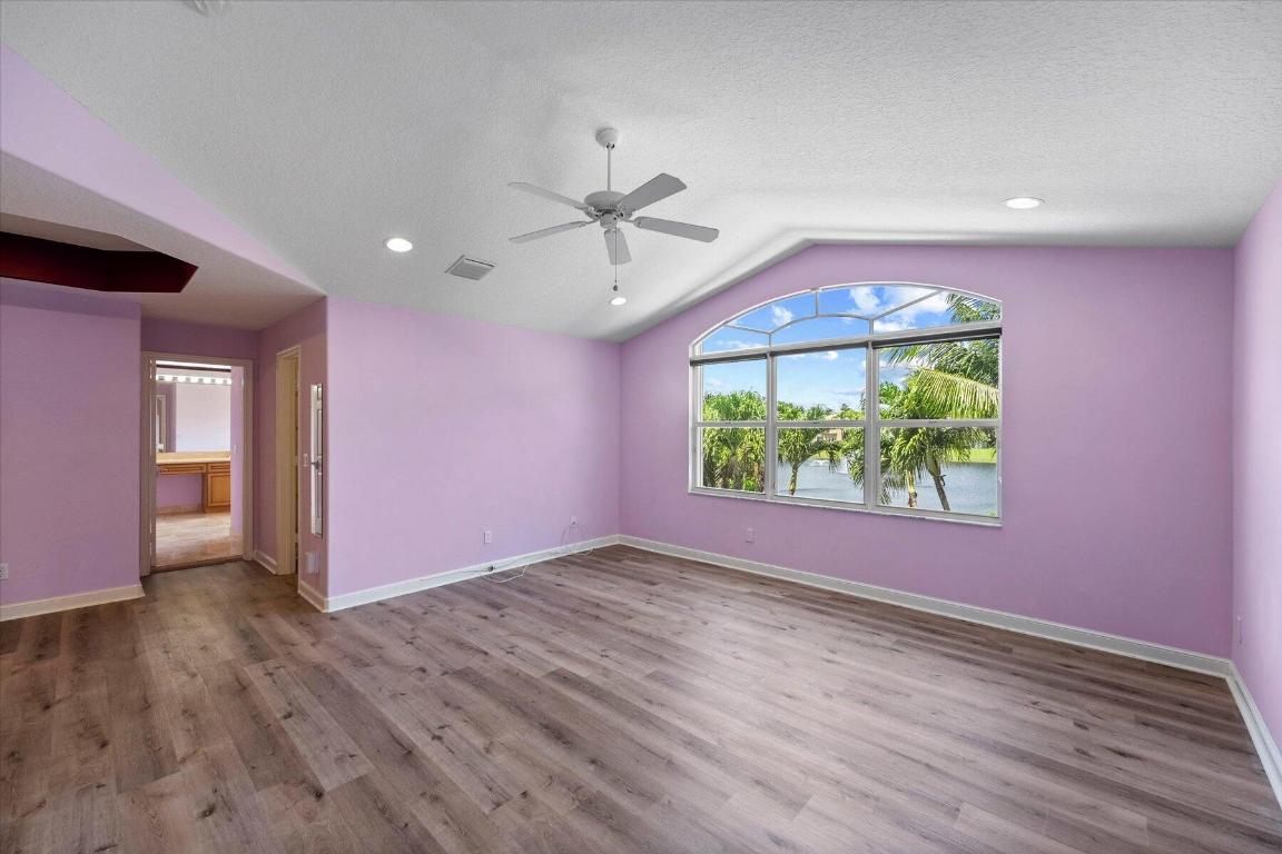 1674 E Classical Boulevard