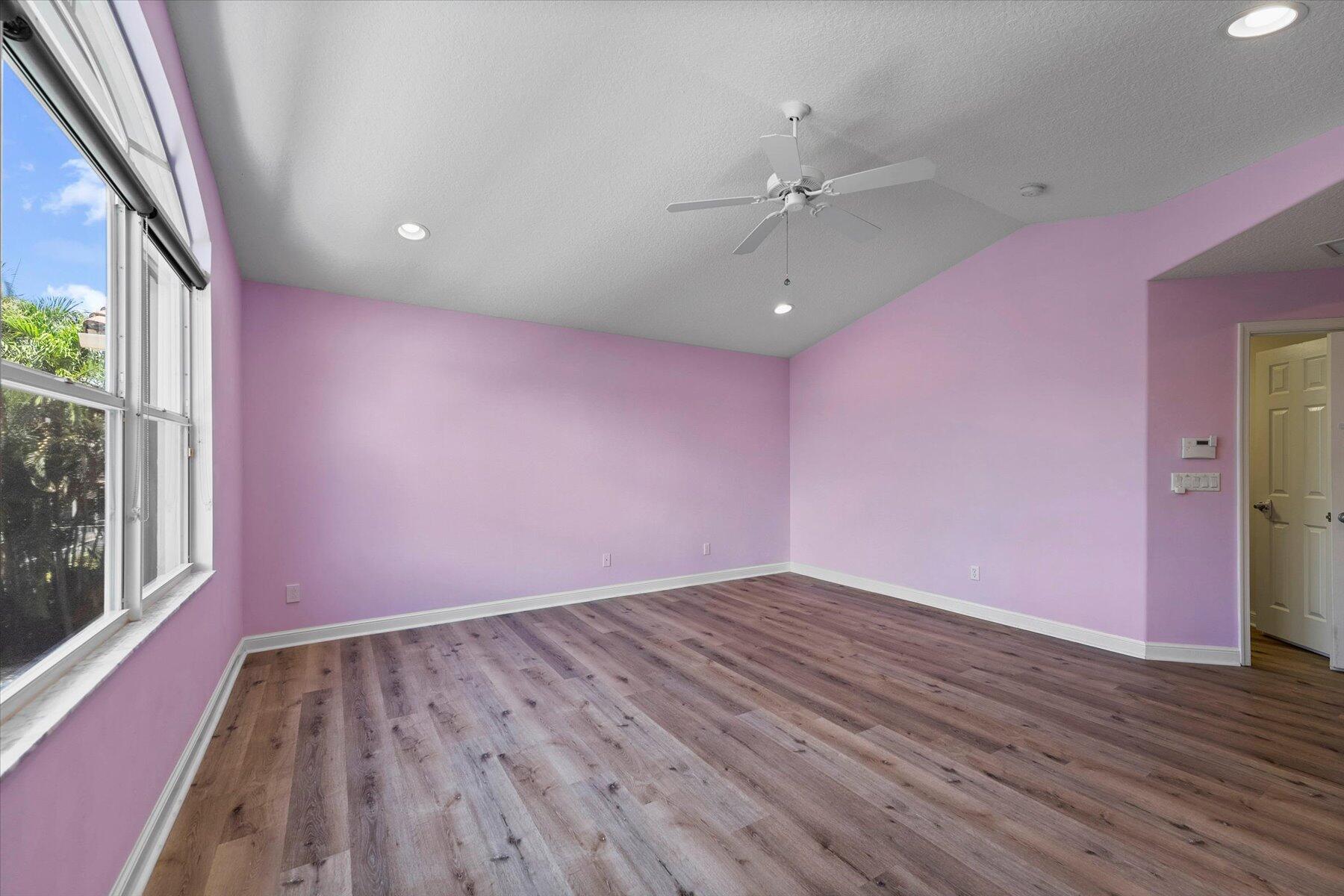 1674 E Classical Boulevard