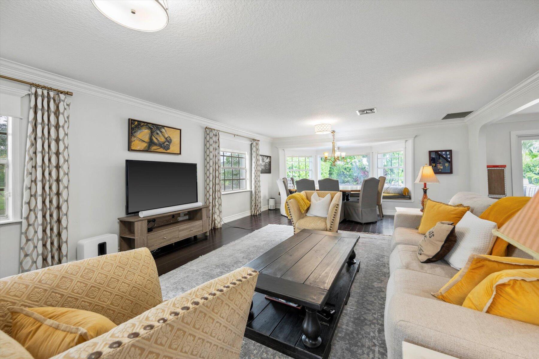 2900 Greenbriar Boulevard