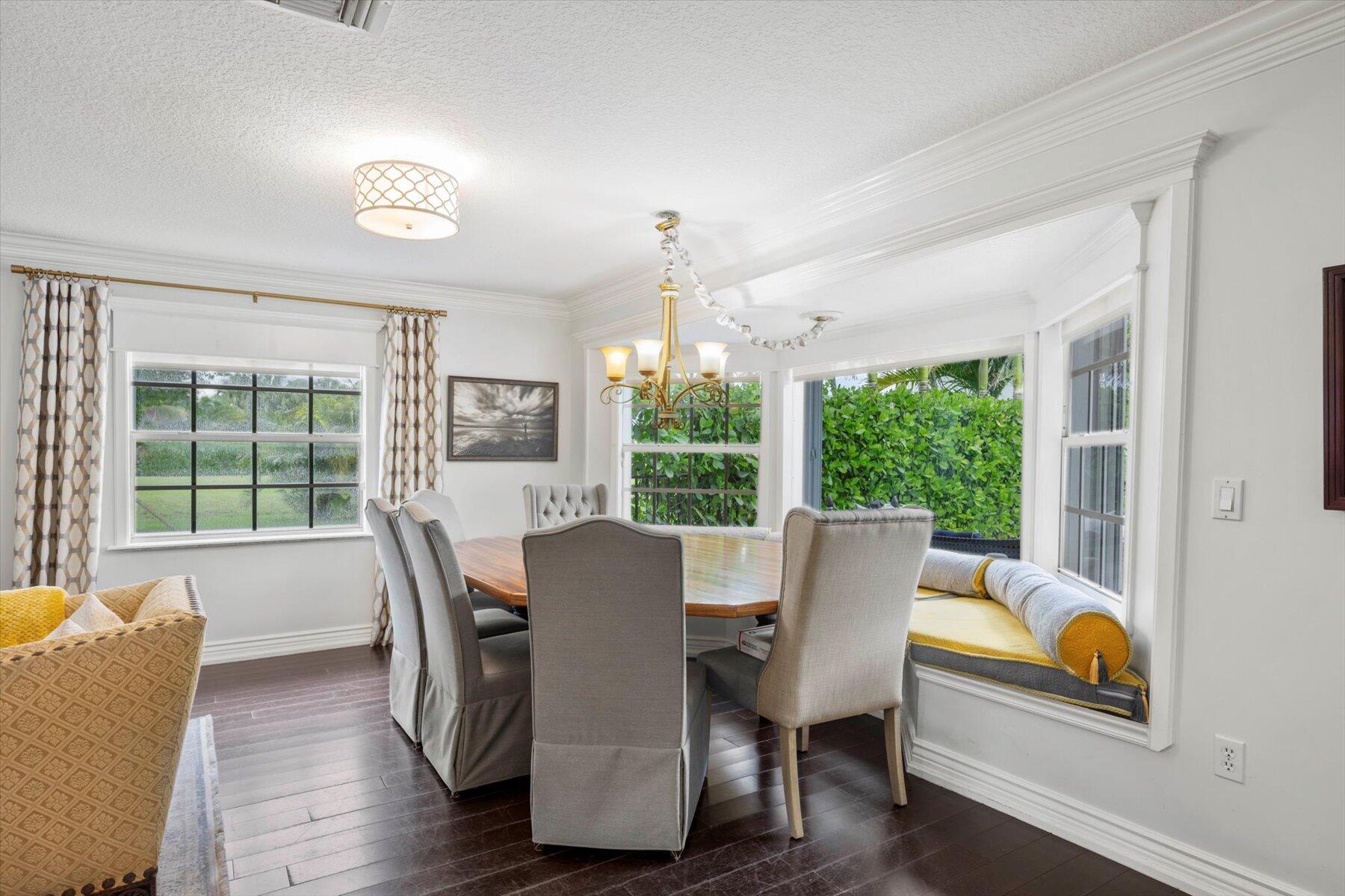 2900 Greenbriar Boulevard