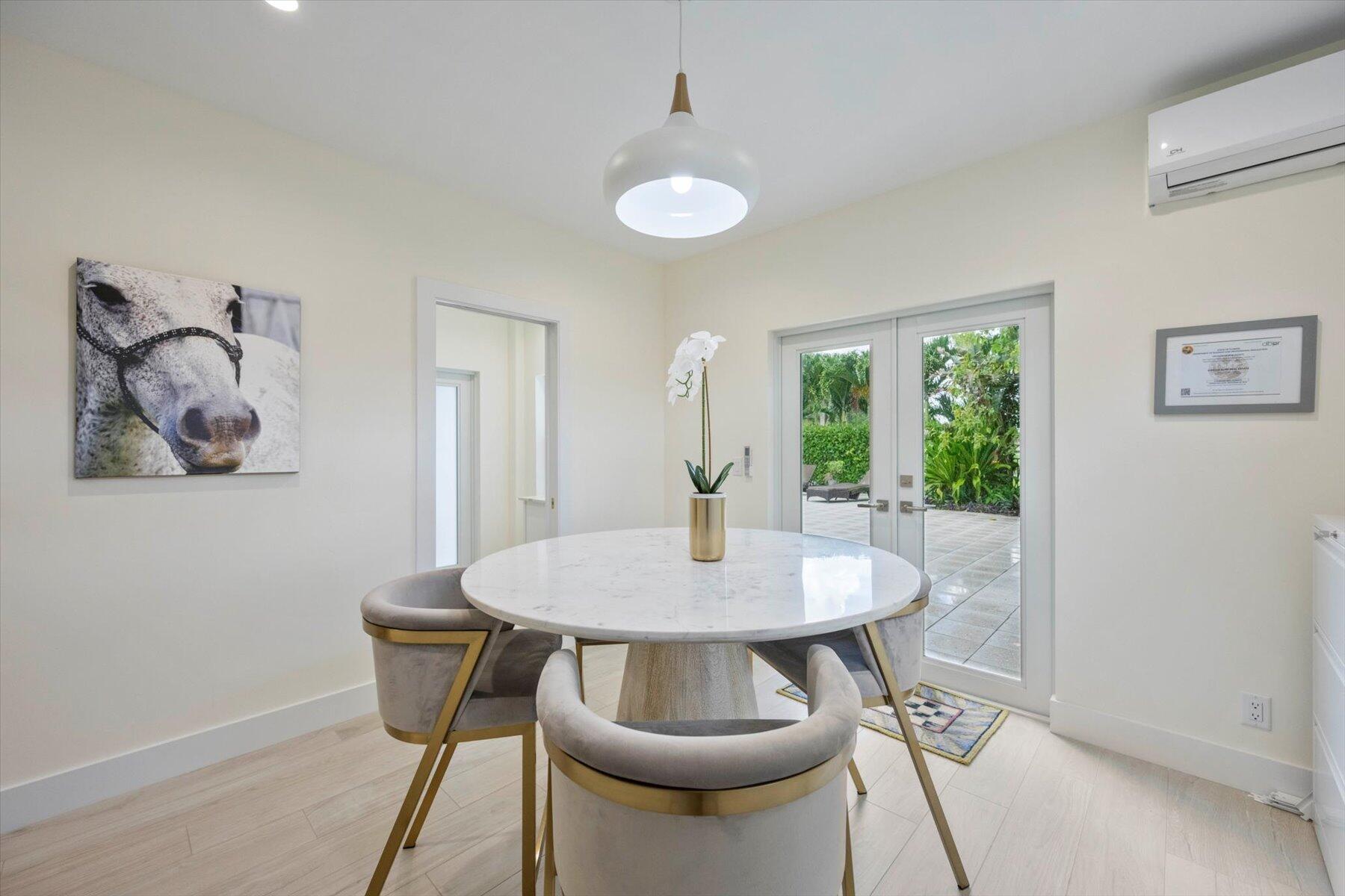 2900 Greenbriar Boulevard