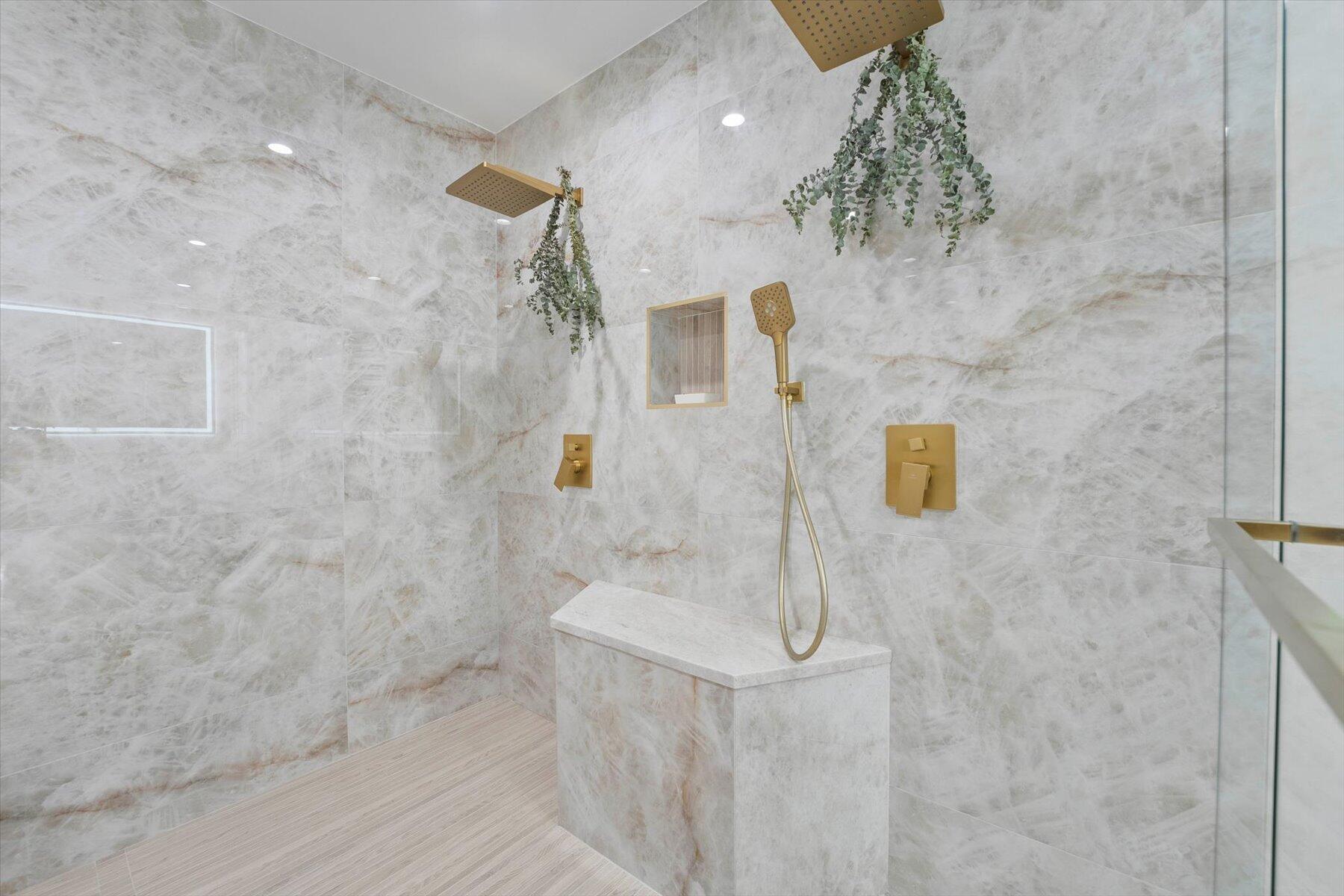 2900 Greenbriar Boulevard