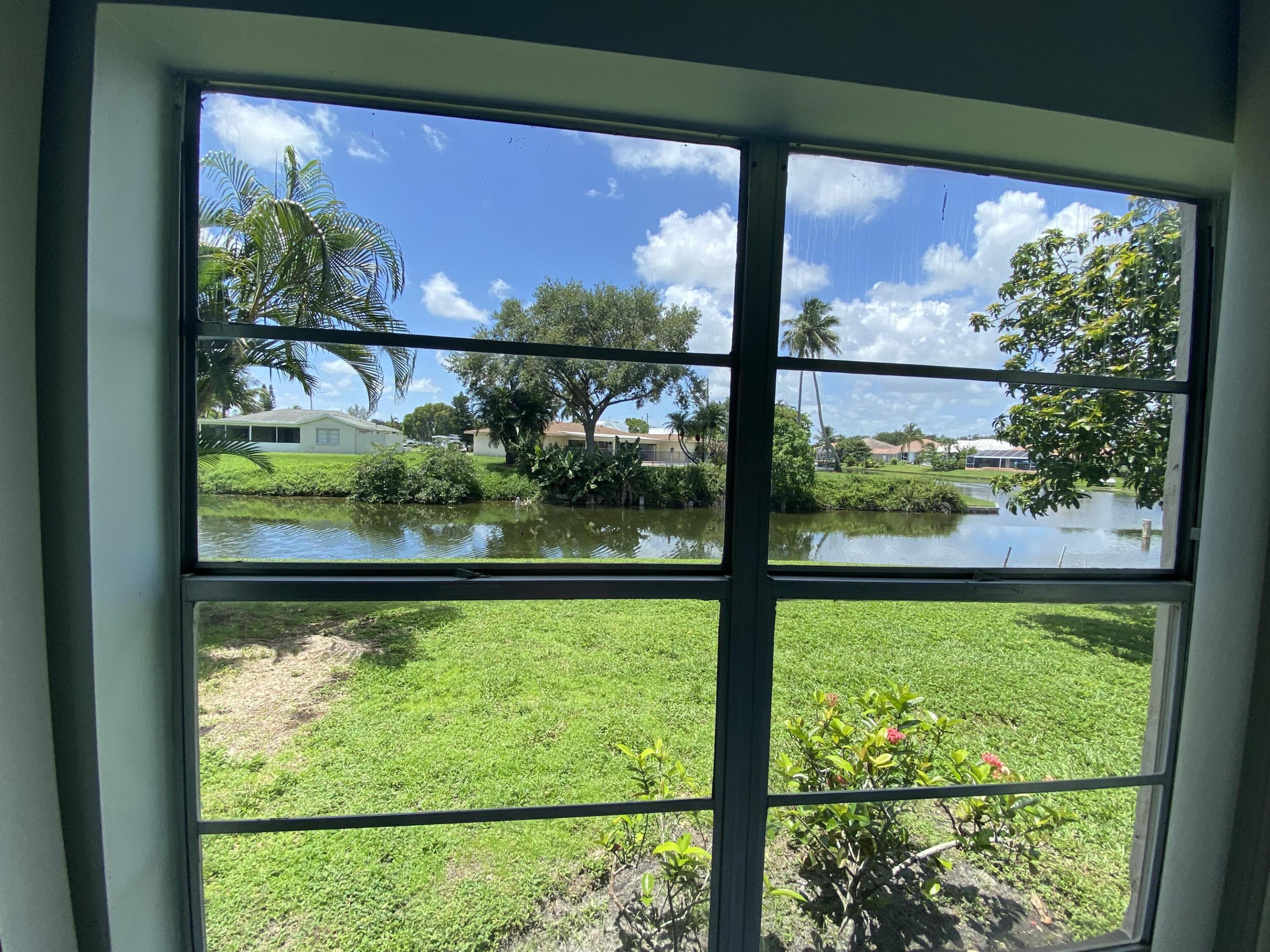 12023 W Greenway Drive 105