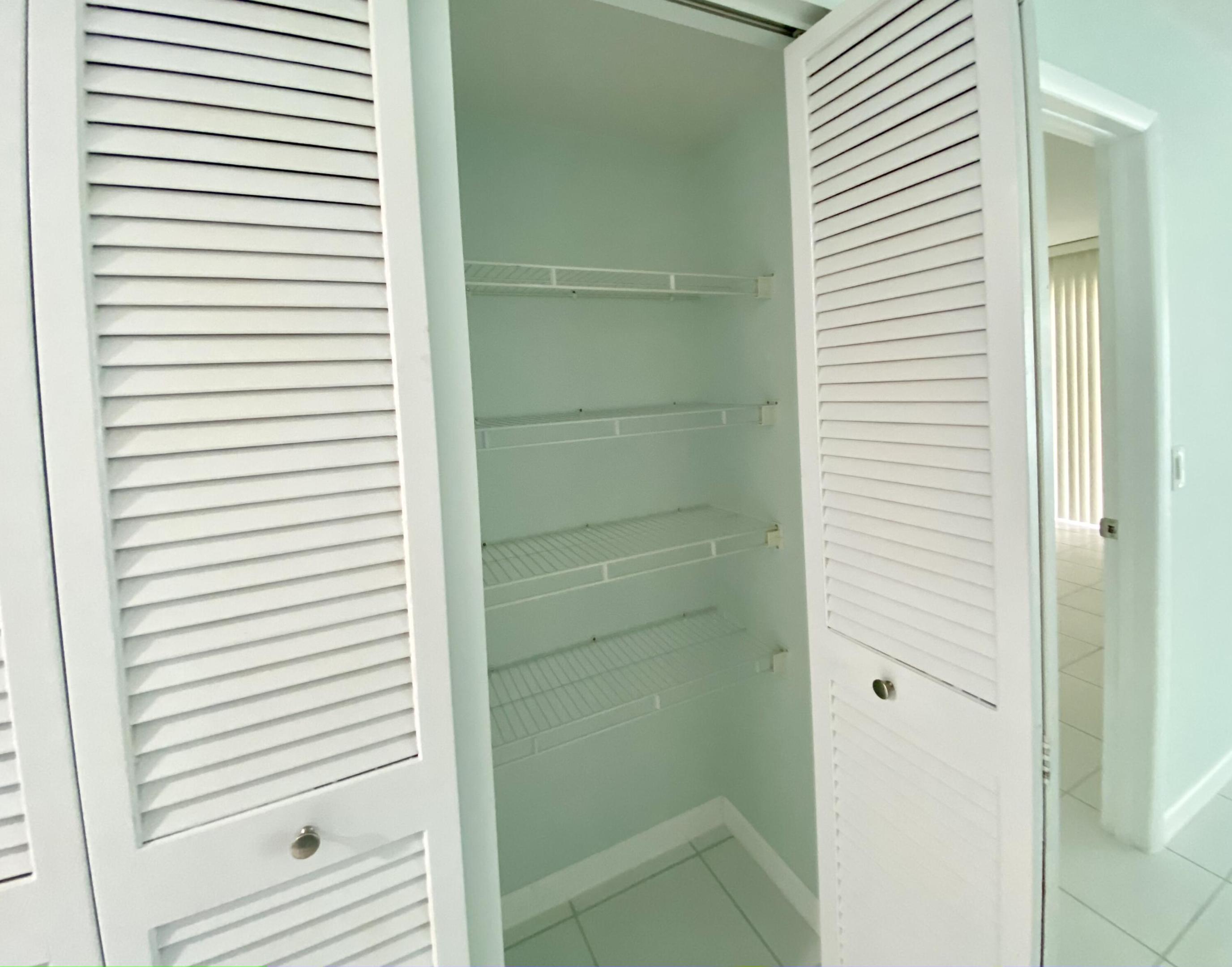 12023 W Greenway Drive 105