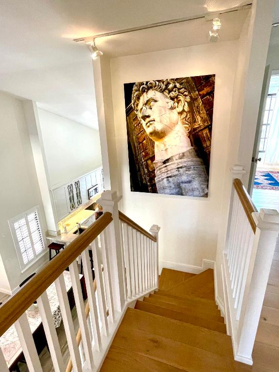 13514 Fountain View Boulevard