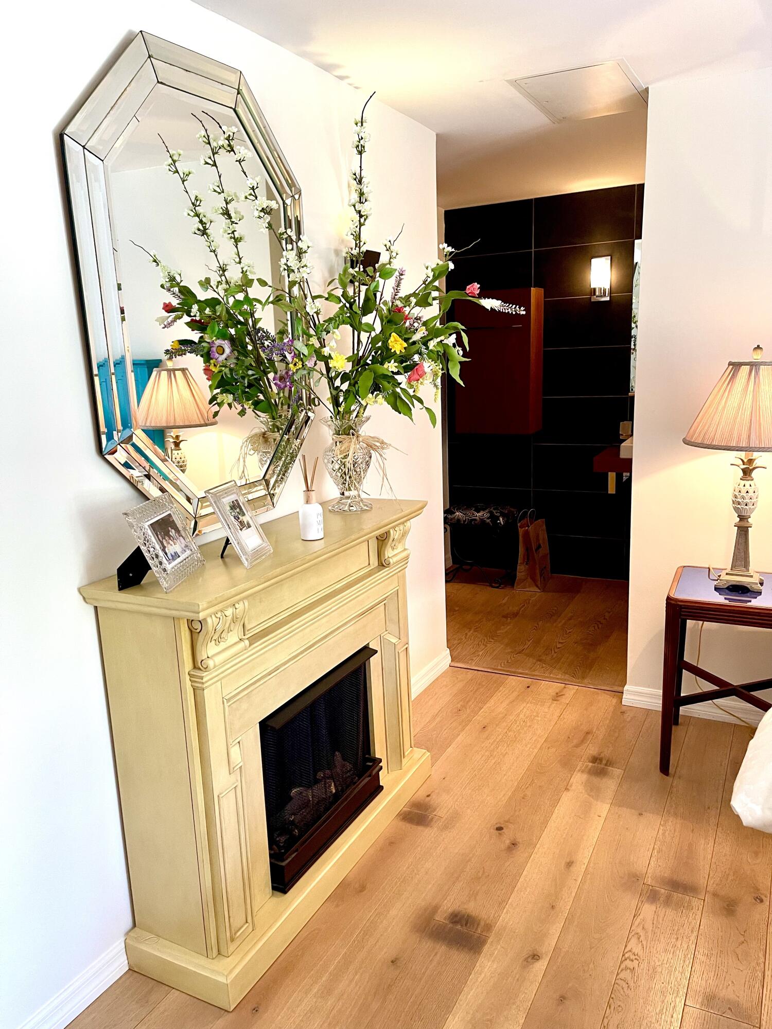 13514 Fountain View Boulevard