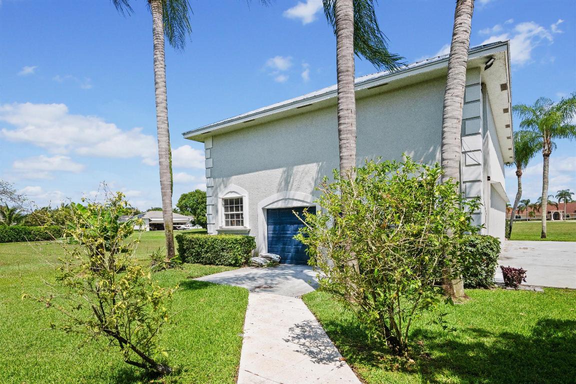 2900 Greenbriar Boulevard