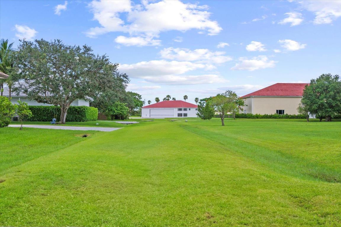 2900 Greenbriar Boulevard