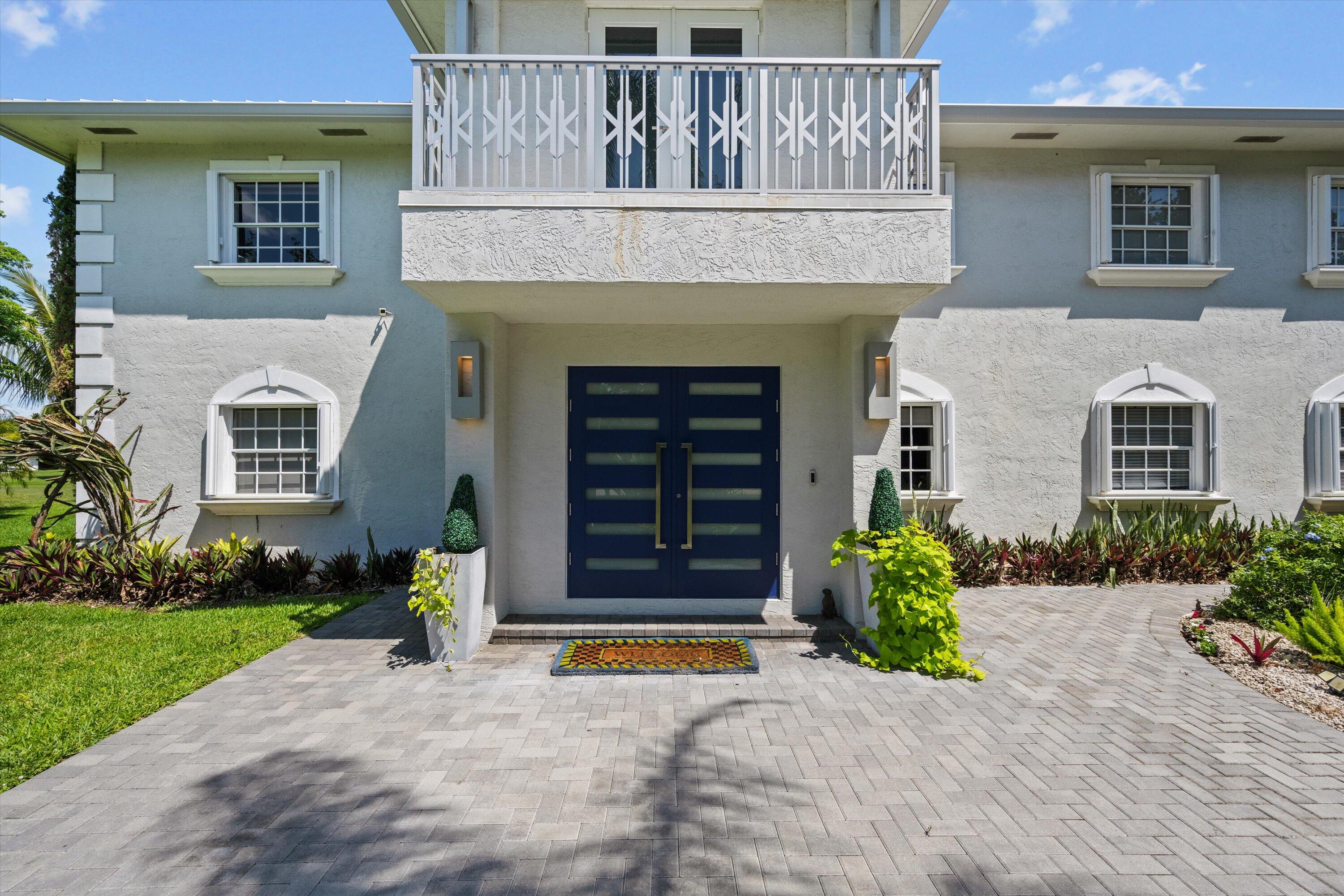 2900 Greenbriar Boulevard