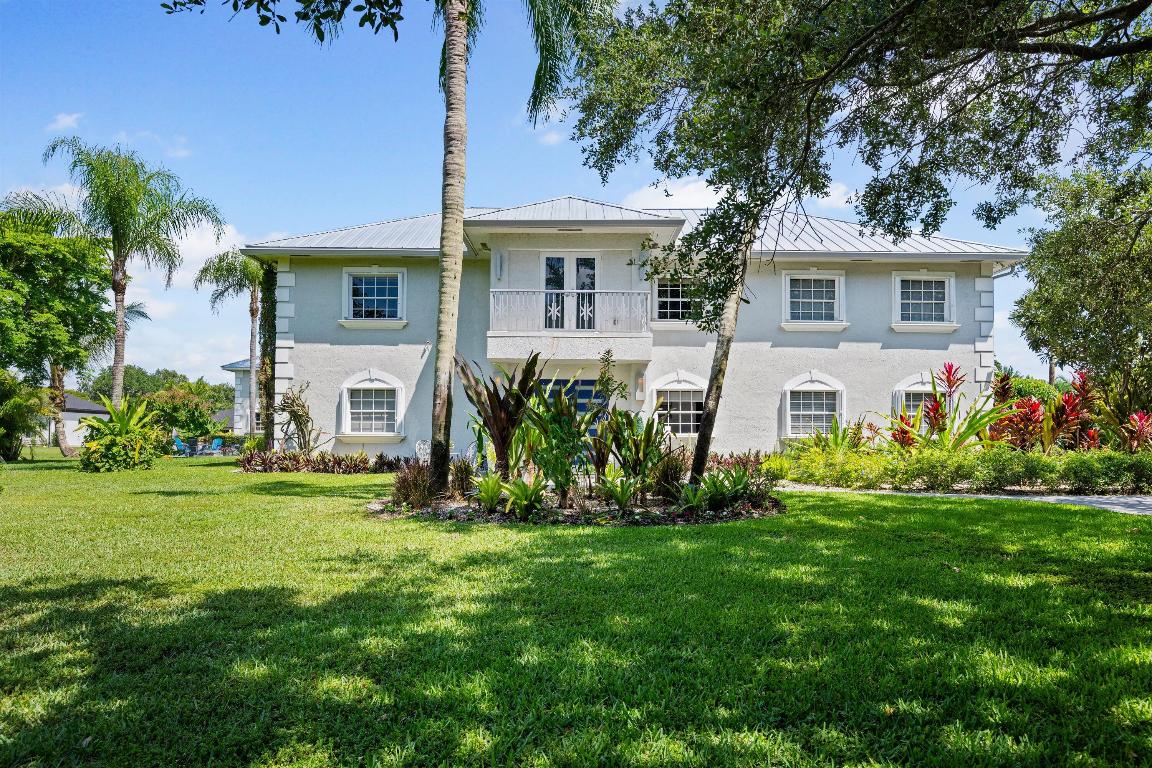 2900 Greenbriar Boulevard