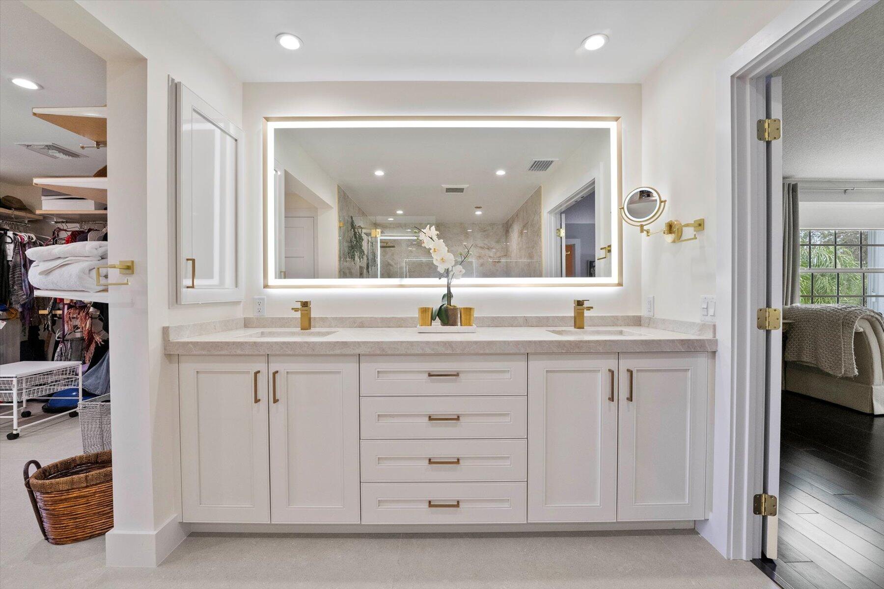 2900 Greenbriar Boulevard