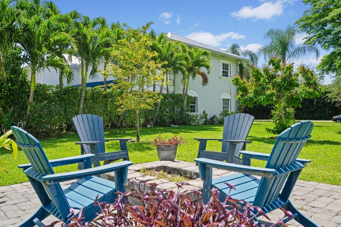 2900 Greenbriar Boulevard