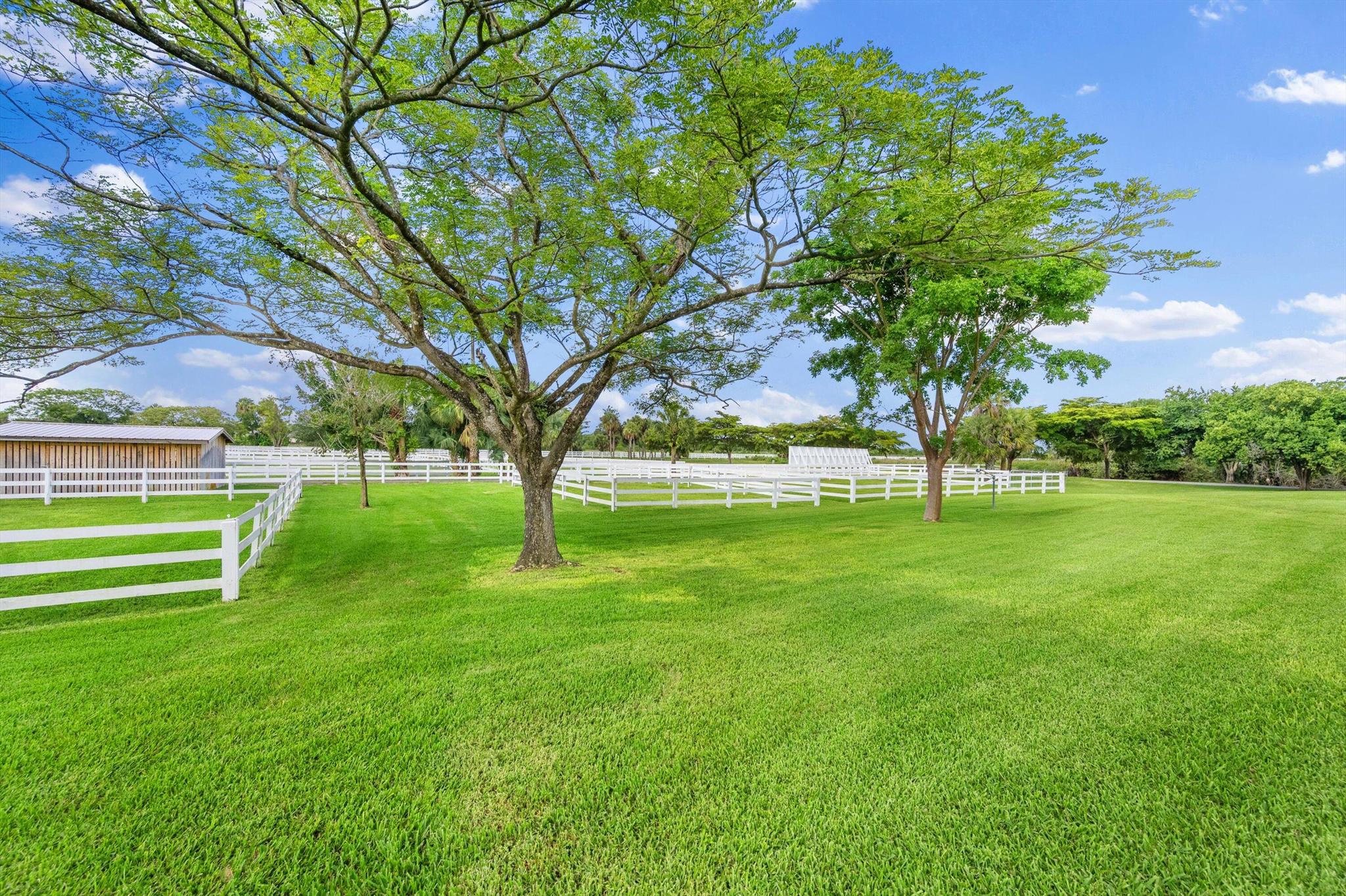 3287 Grande Road