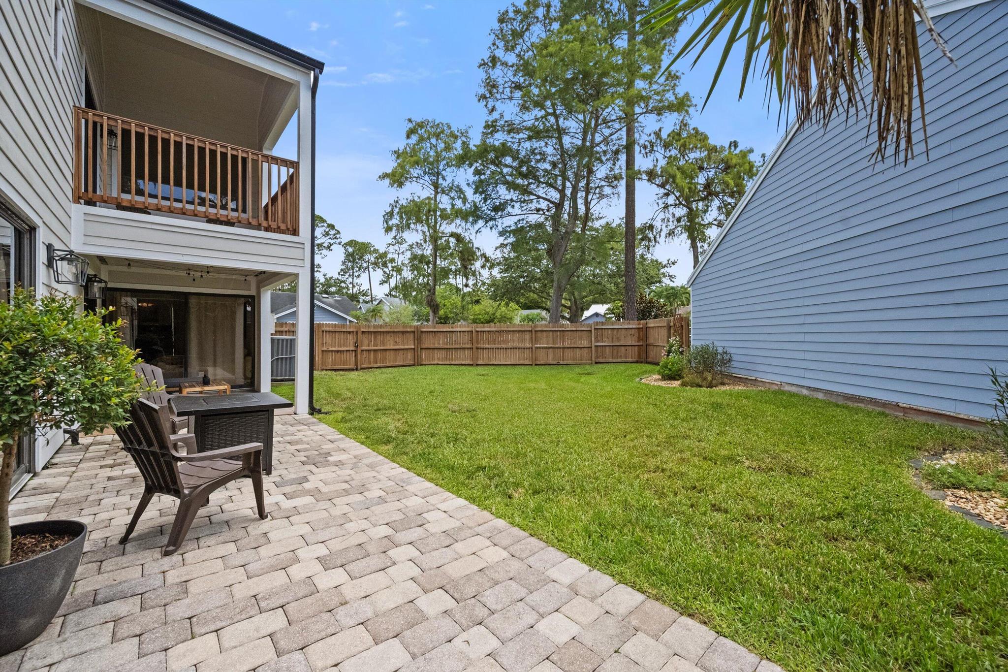 476 Golden Wood Way