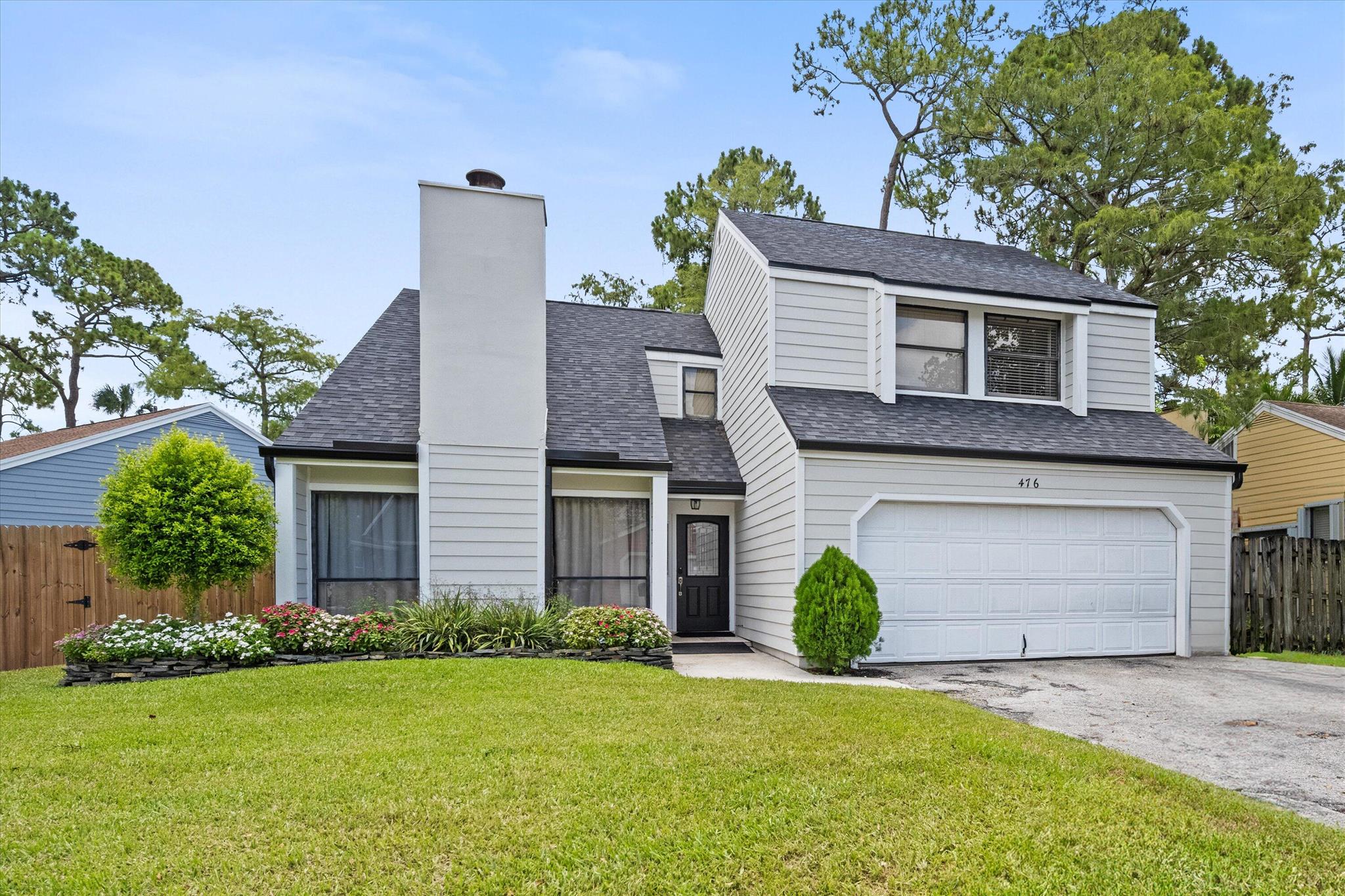 476 Golden Wood Way