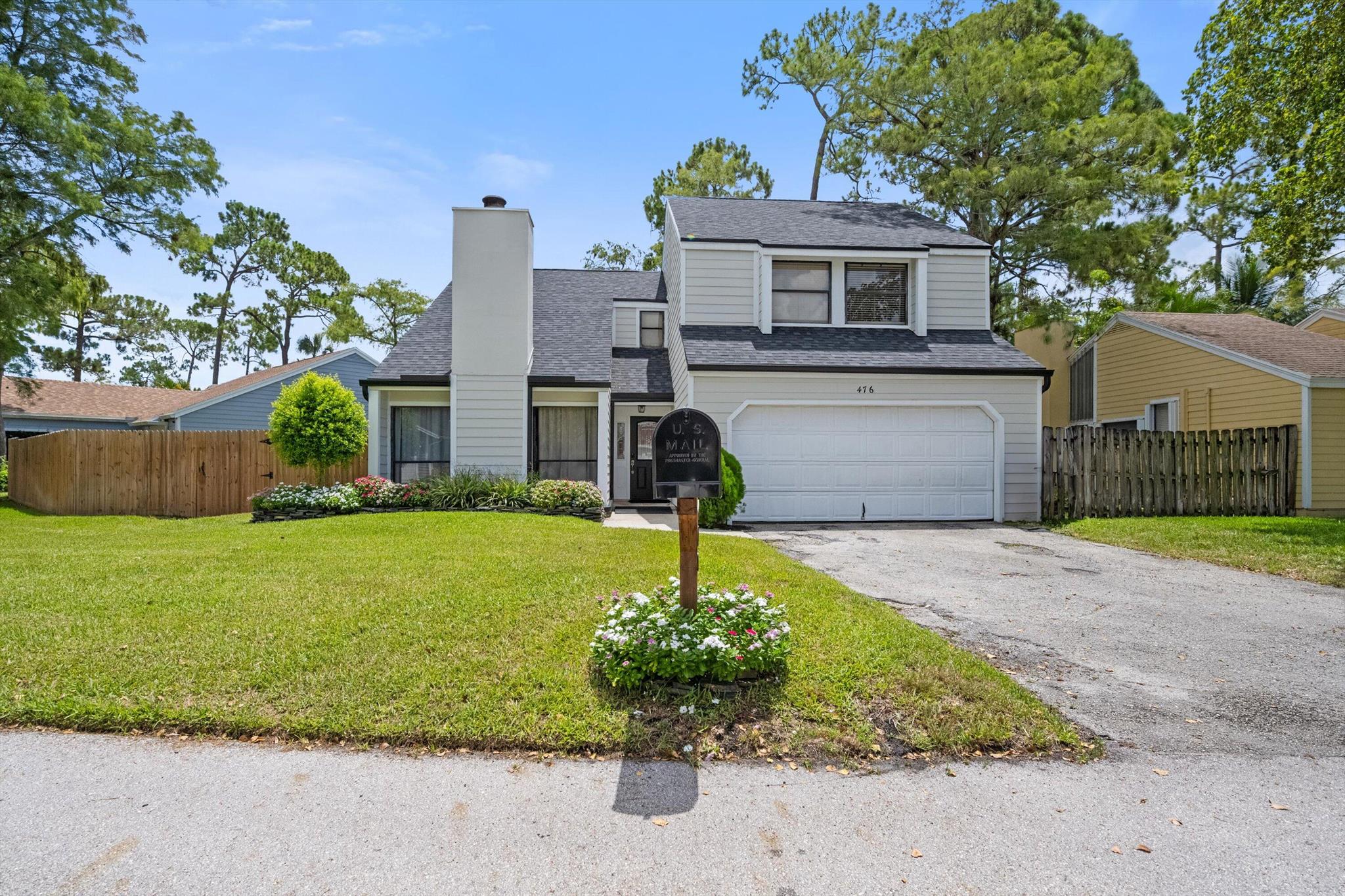 476 Golden Wood Way
