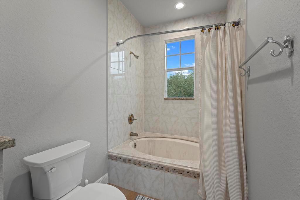 2685 Greenbriar Boulevard