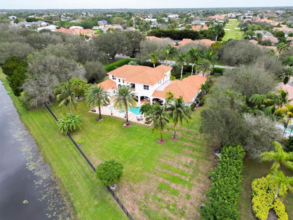 2685 Greenbriar Boulevard