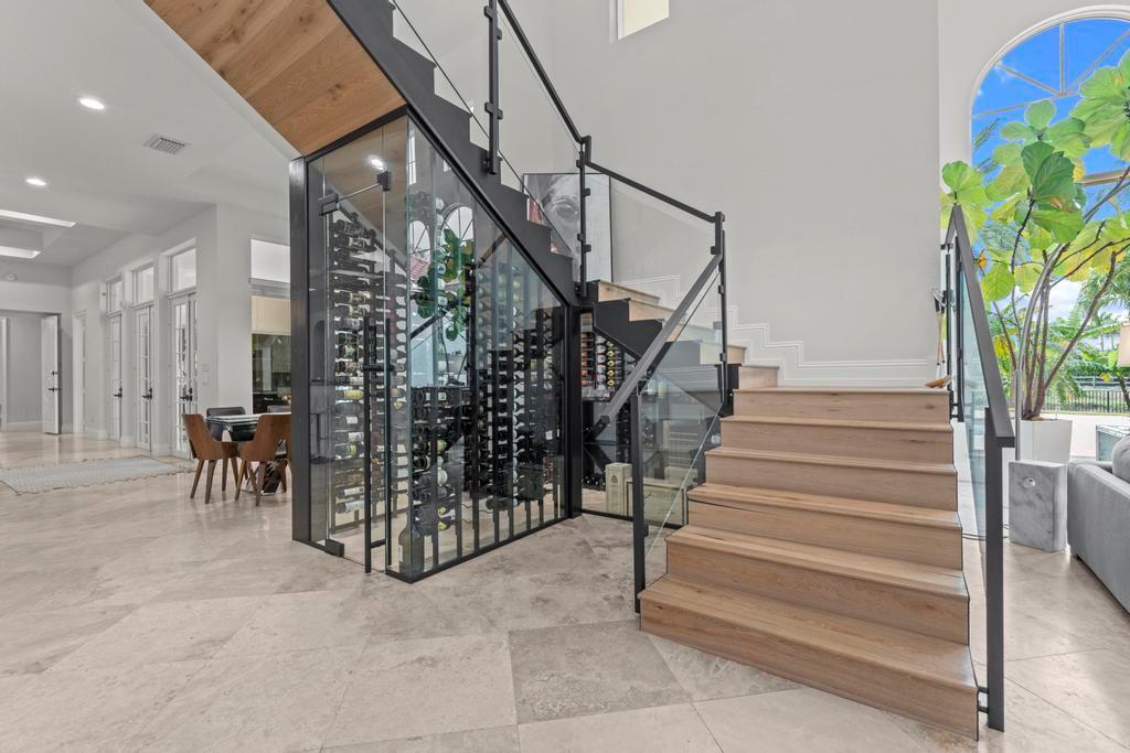 2685 Greenbriar Boulevard