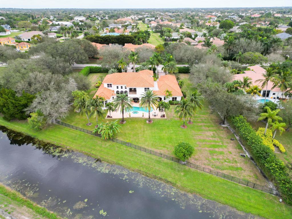 2685 Greenbriar Boulevard