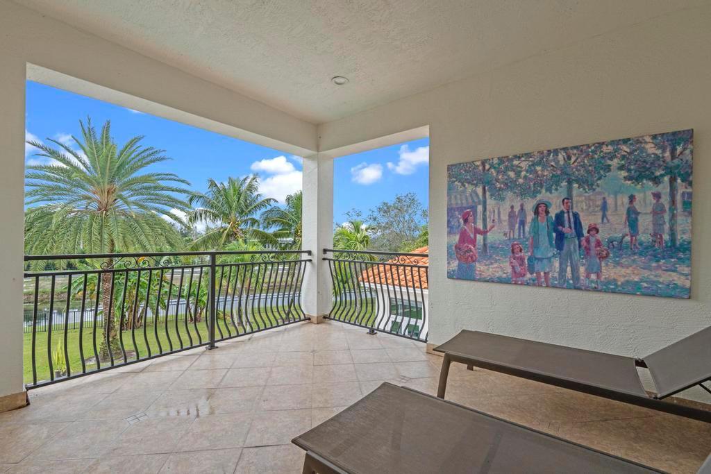 2685 Greenbriar Boulevard