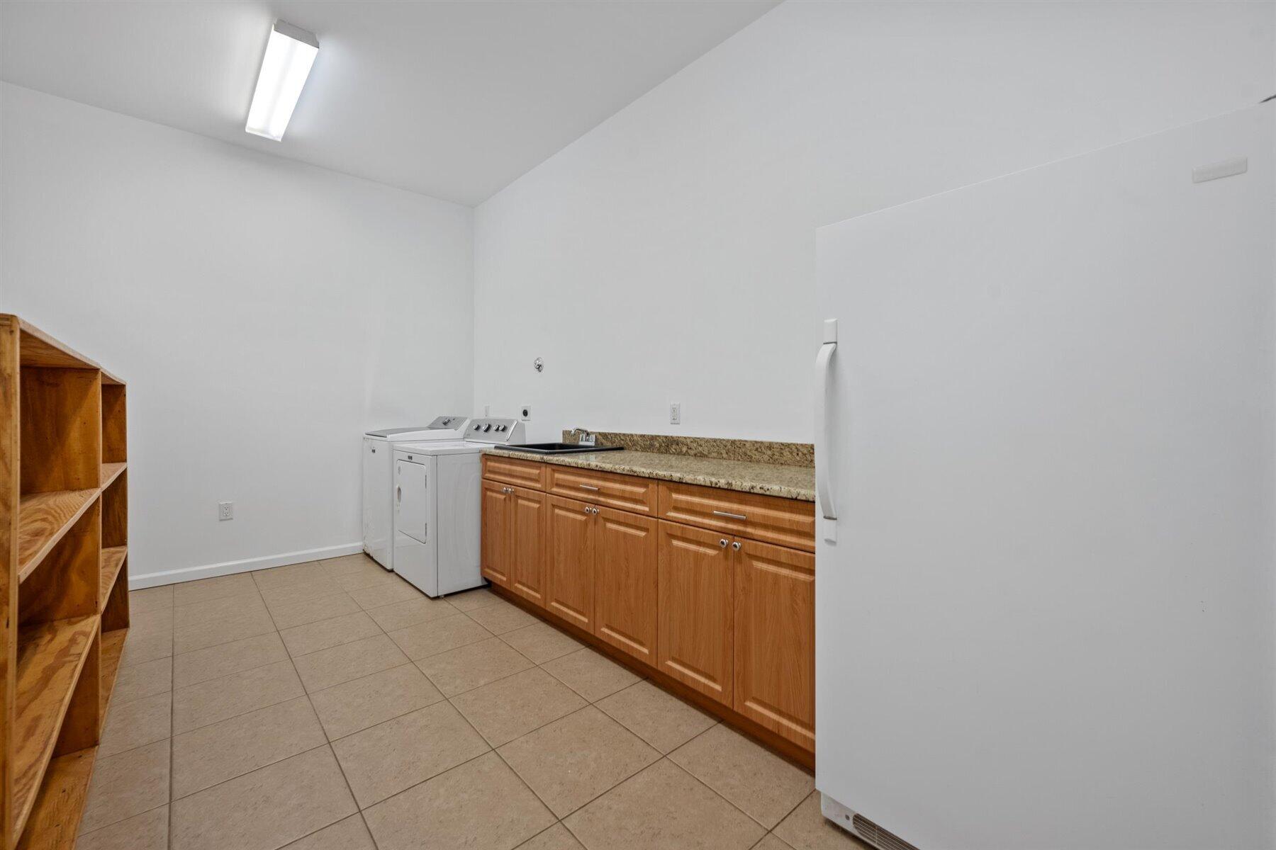 3935 Hanover Circle