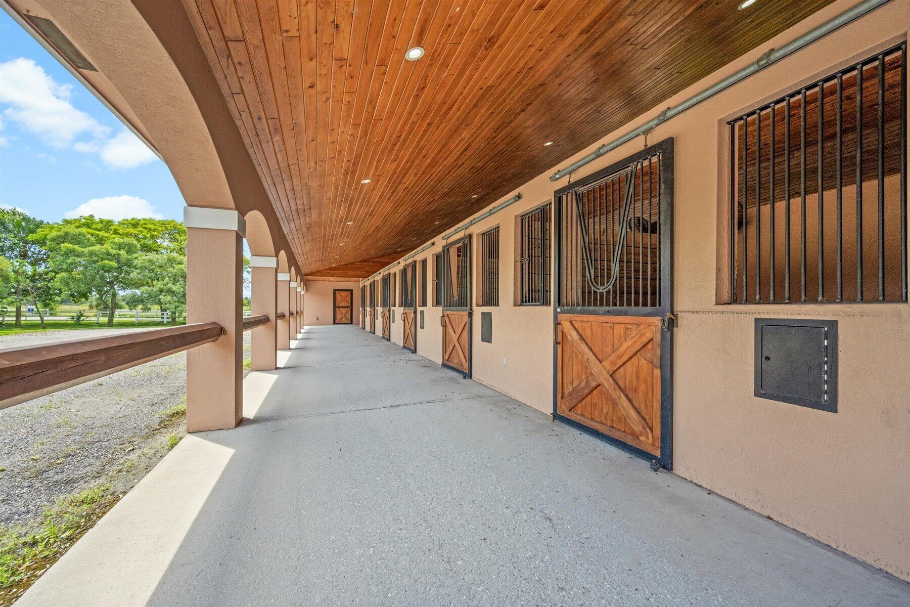 3935 Hanover Circle