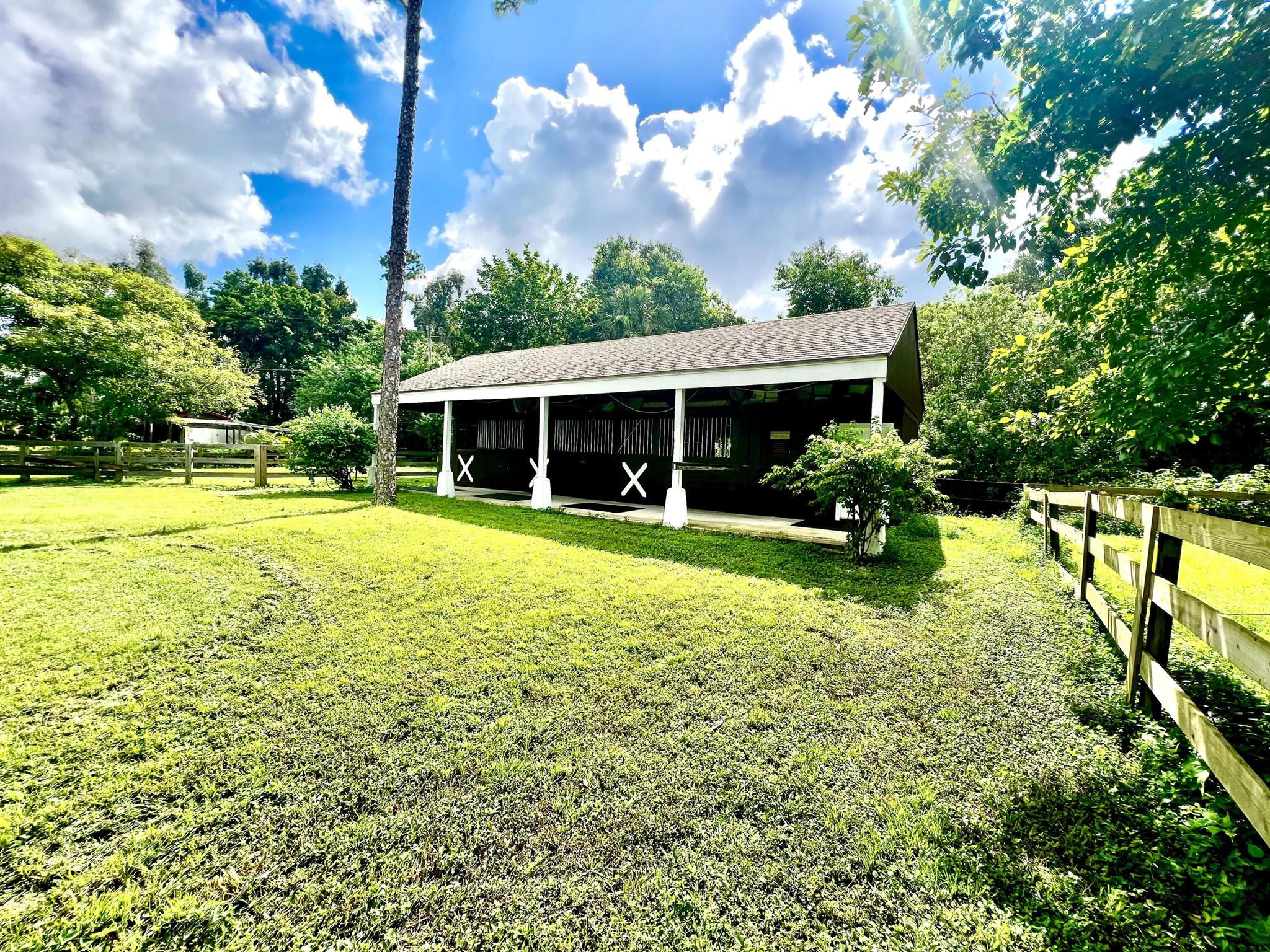 636 Rambling Drive Circle