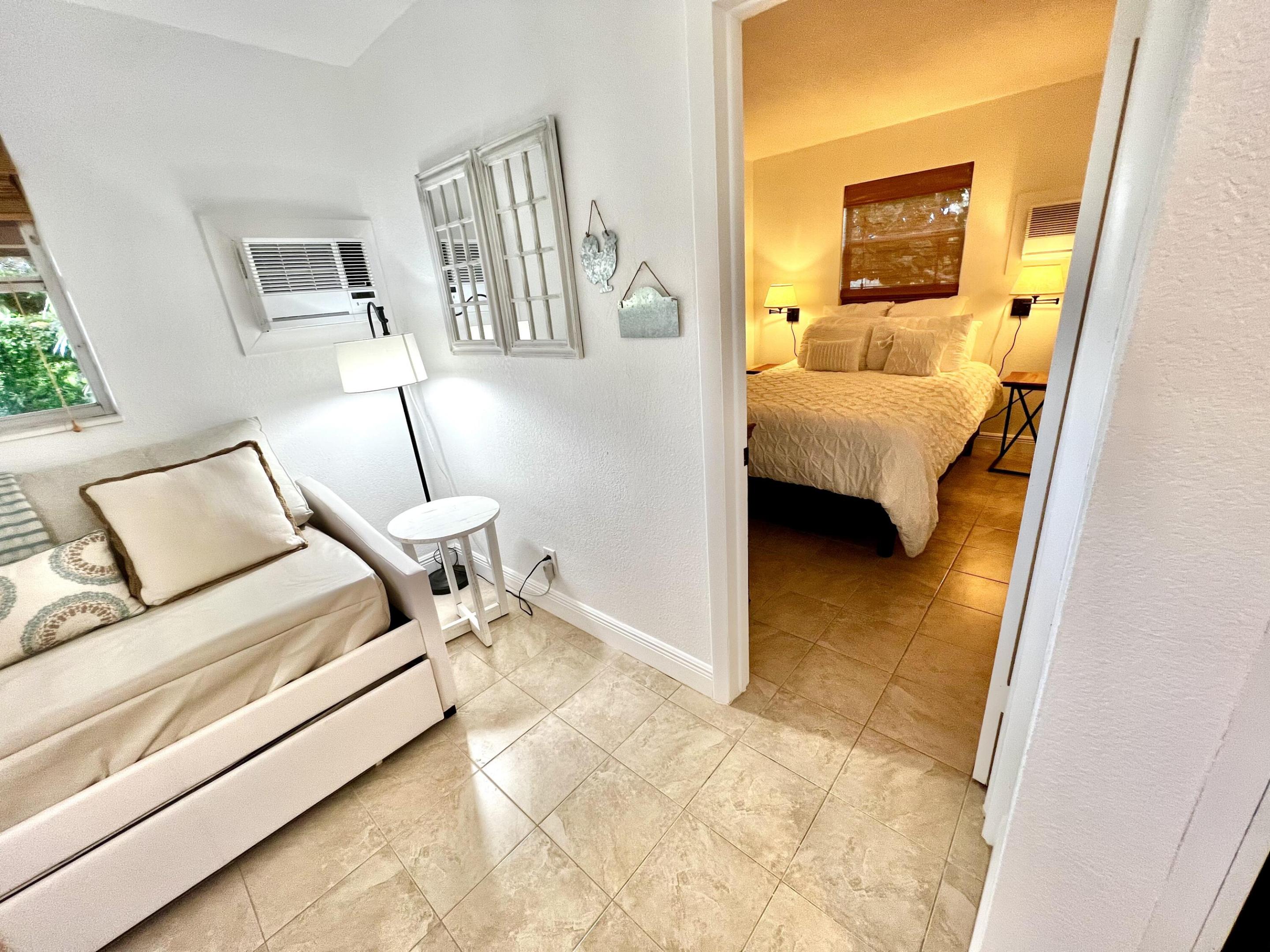 437 W Rambling Drive