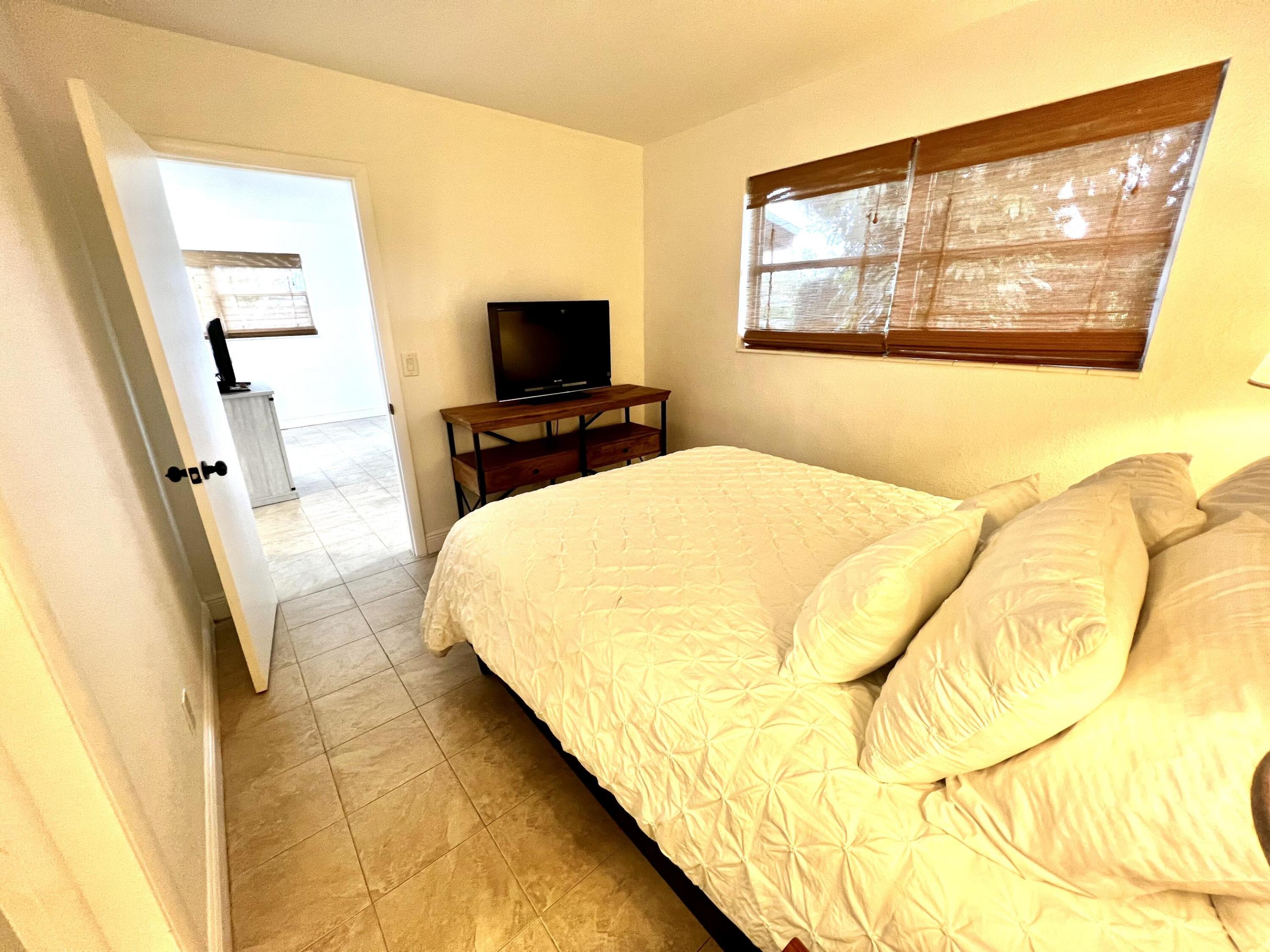 437 W Rambling Drive