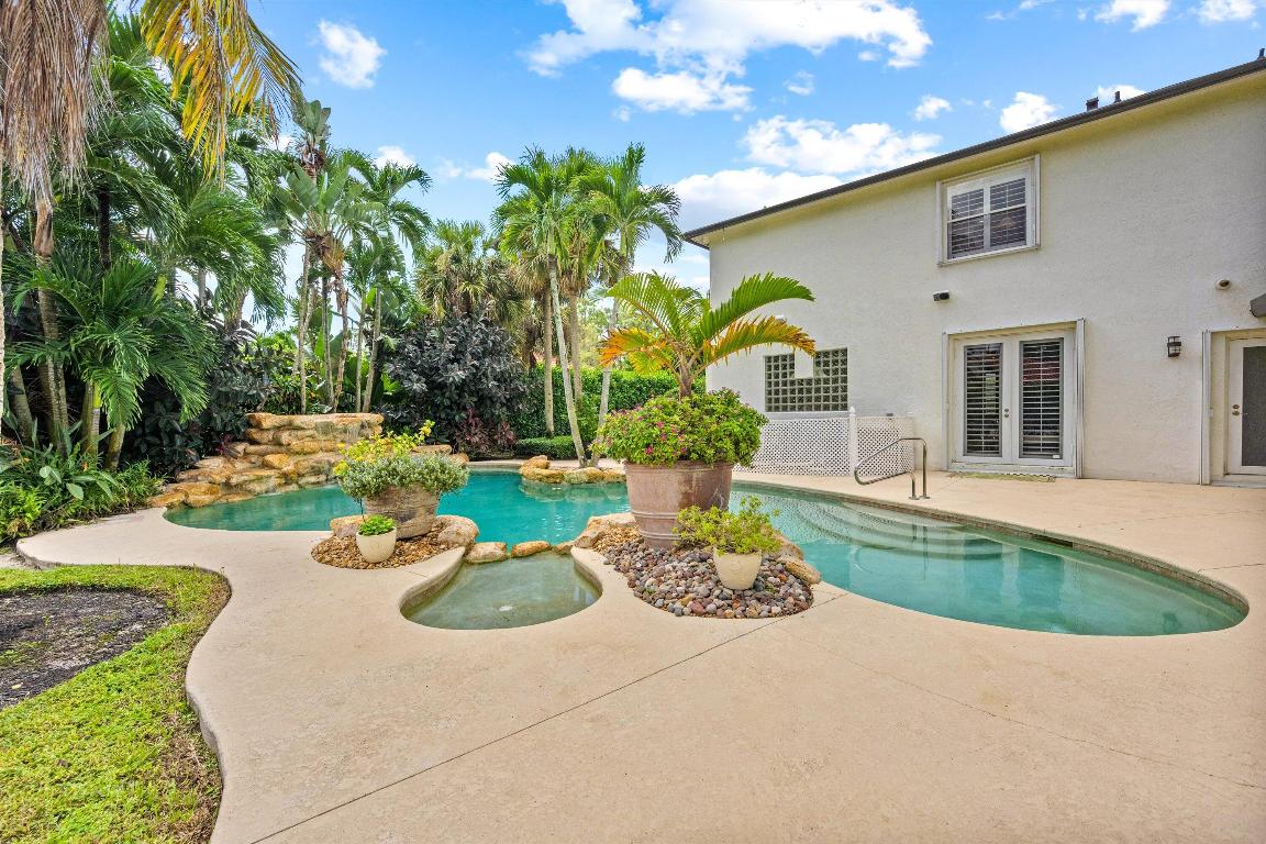 15502 Cypress Park Drive