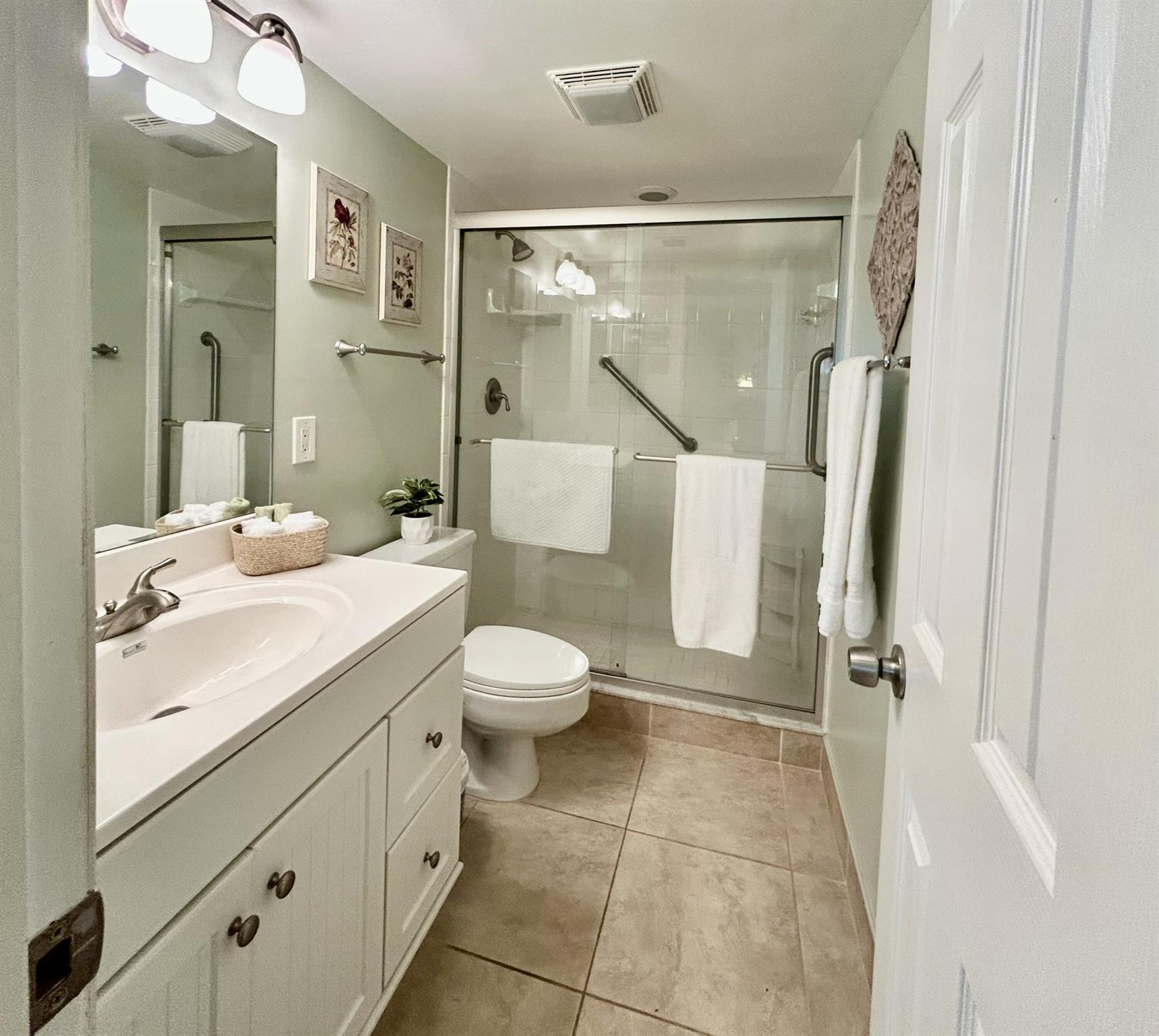 4801 E Esedra Court 104