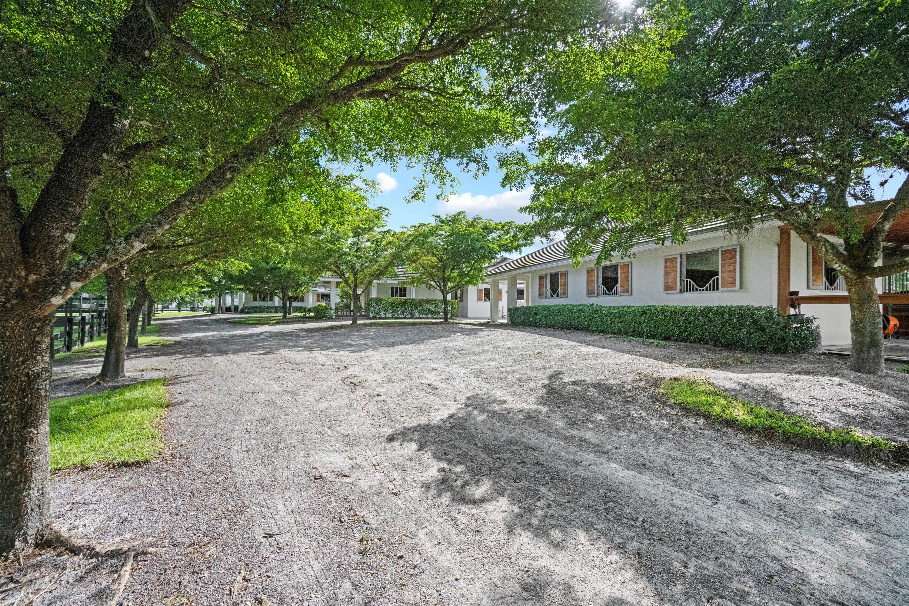 2388 King Terrace