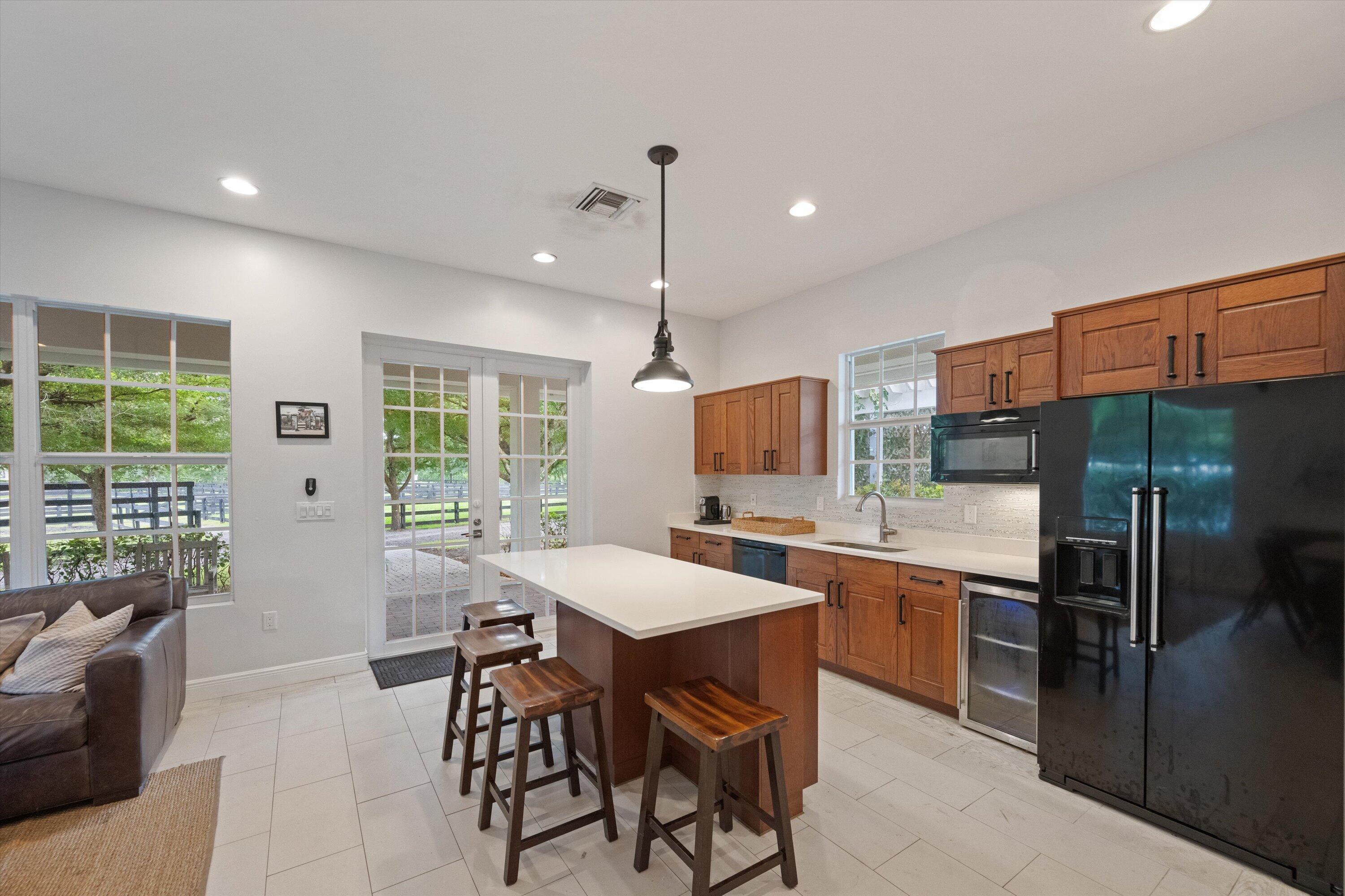 2388 King Terrace