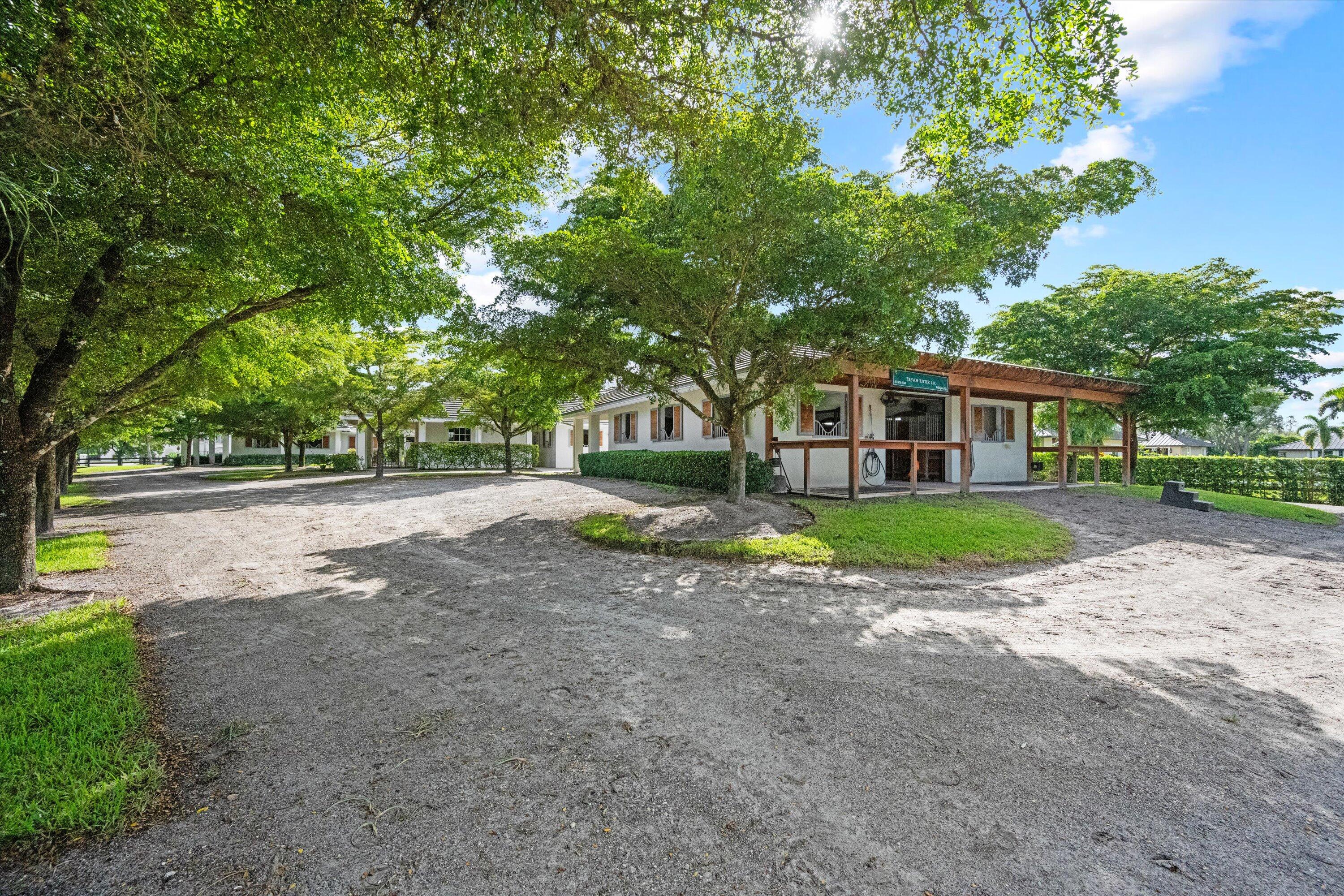 2388 King Terrace