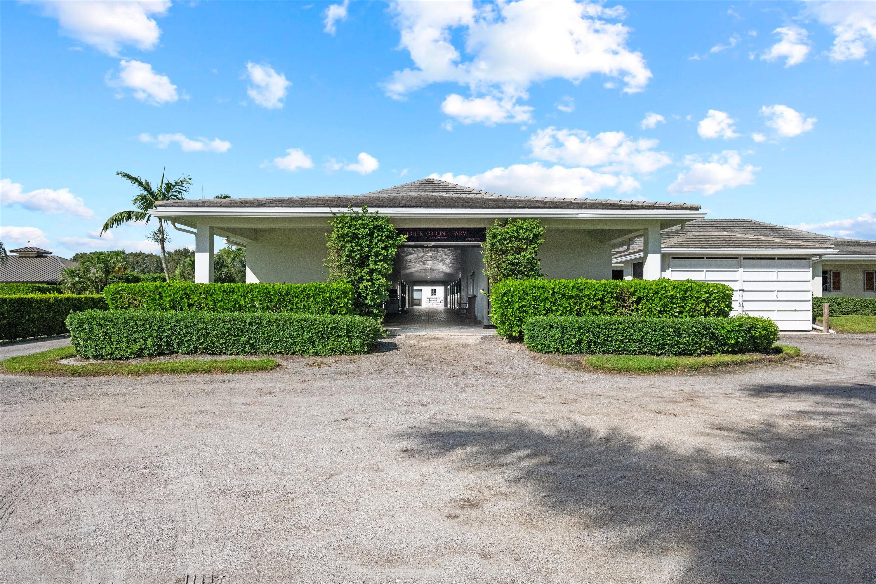 2388 King Terrace