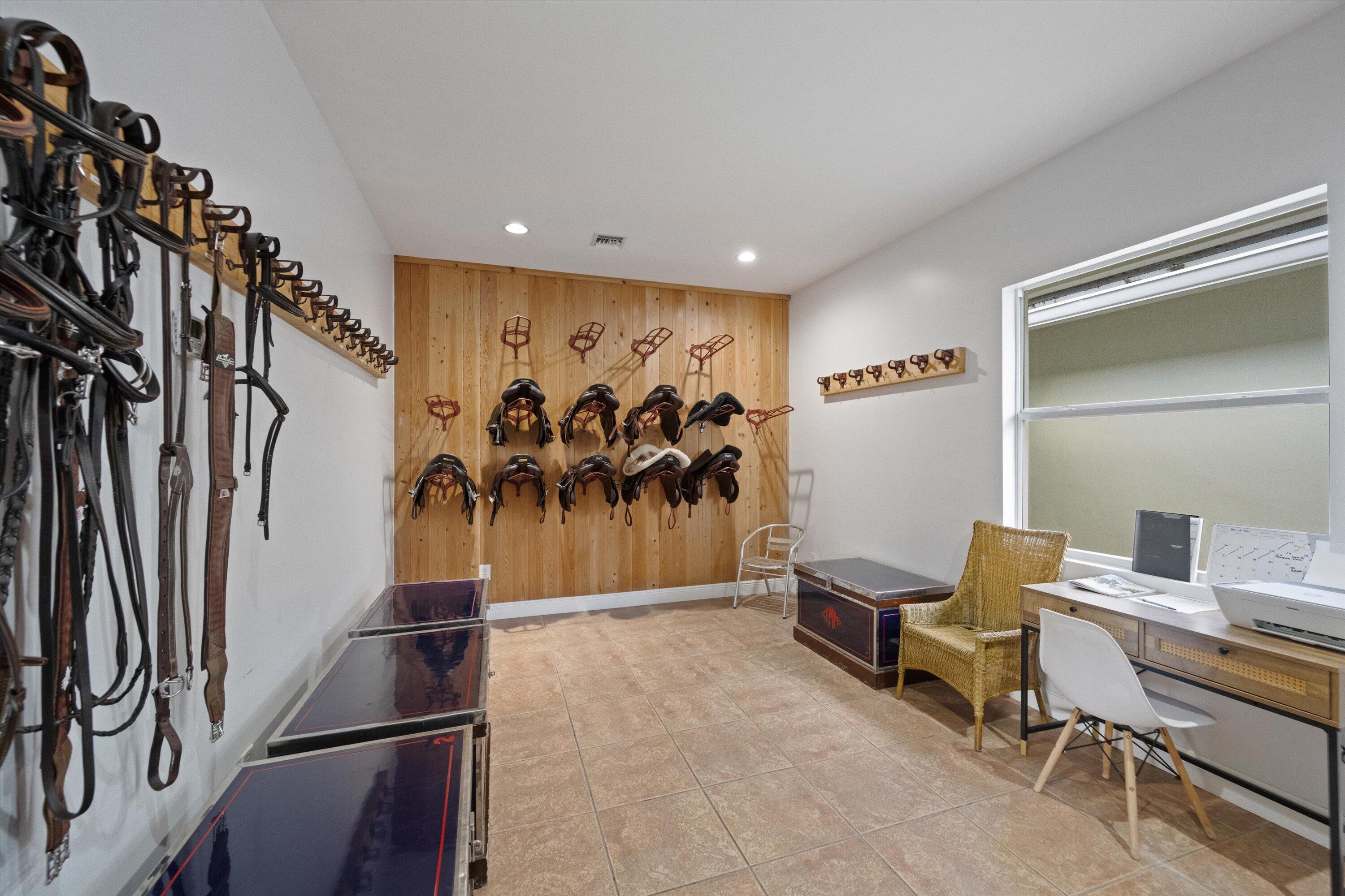 2388 King Terrace