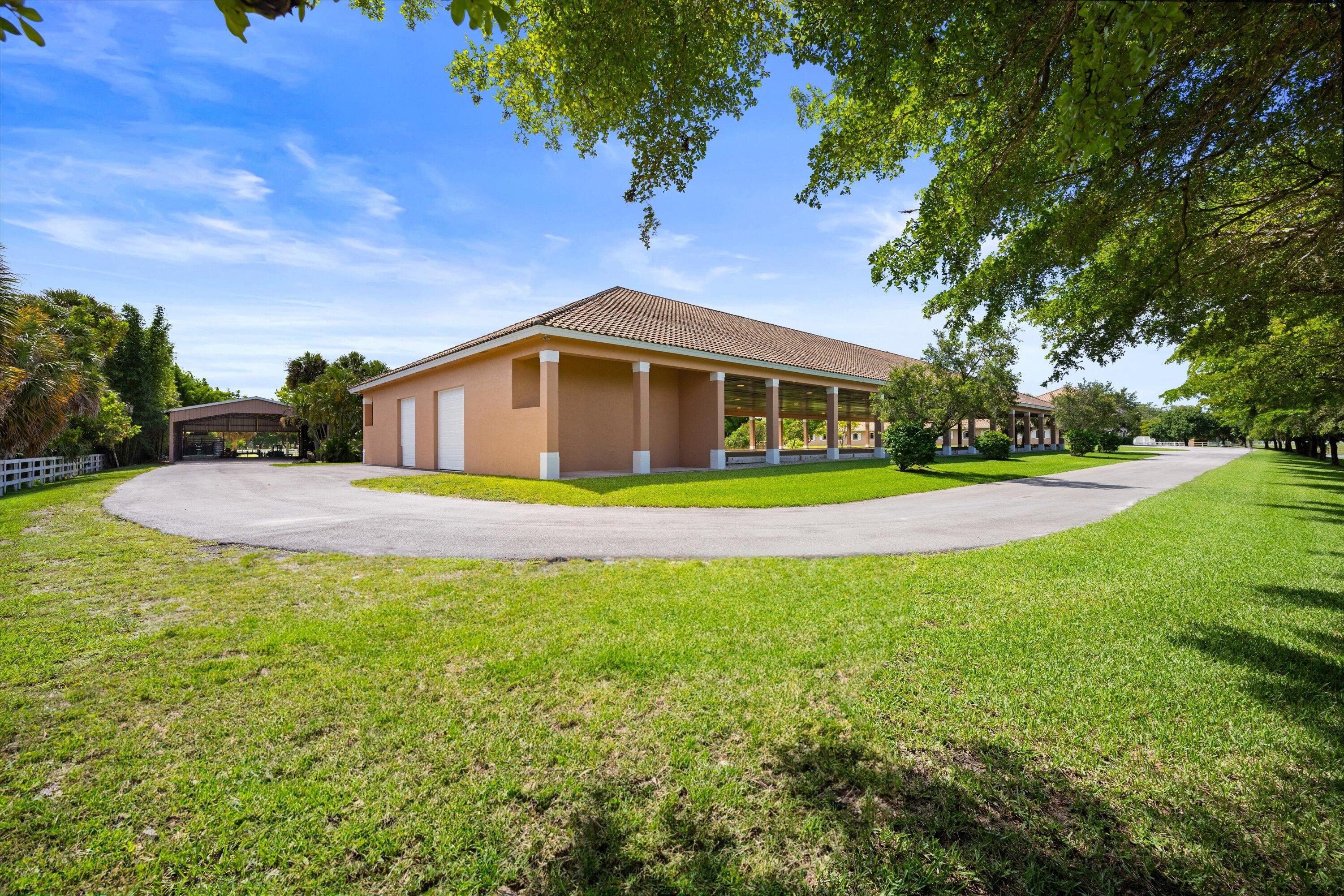 3287 Grande Road