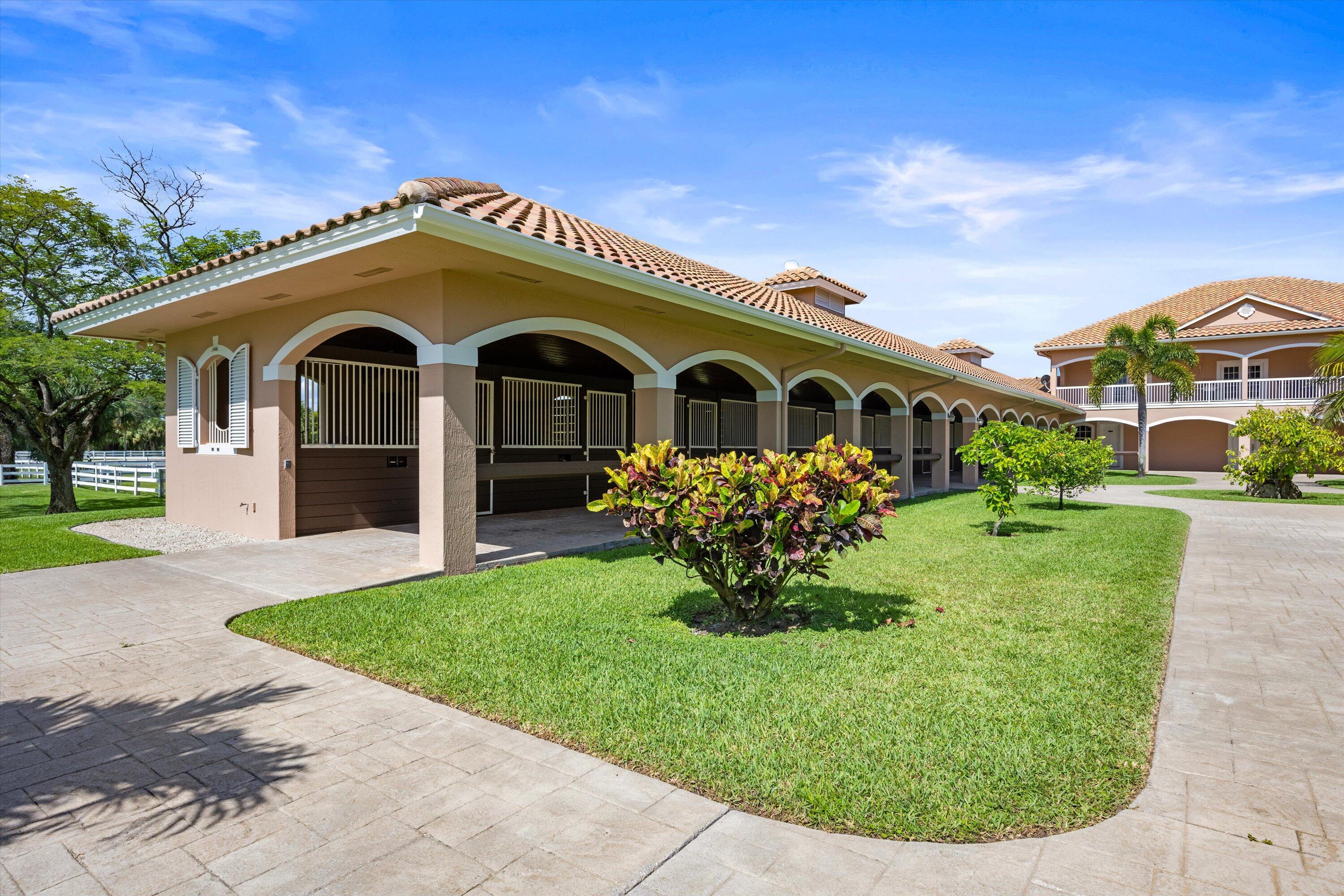 3287 Grande Road