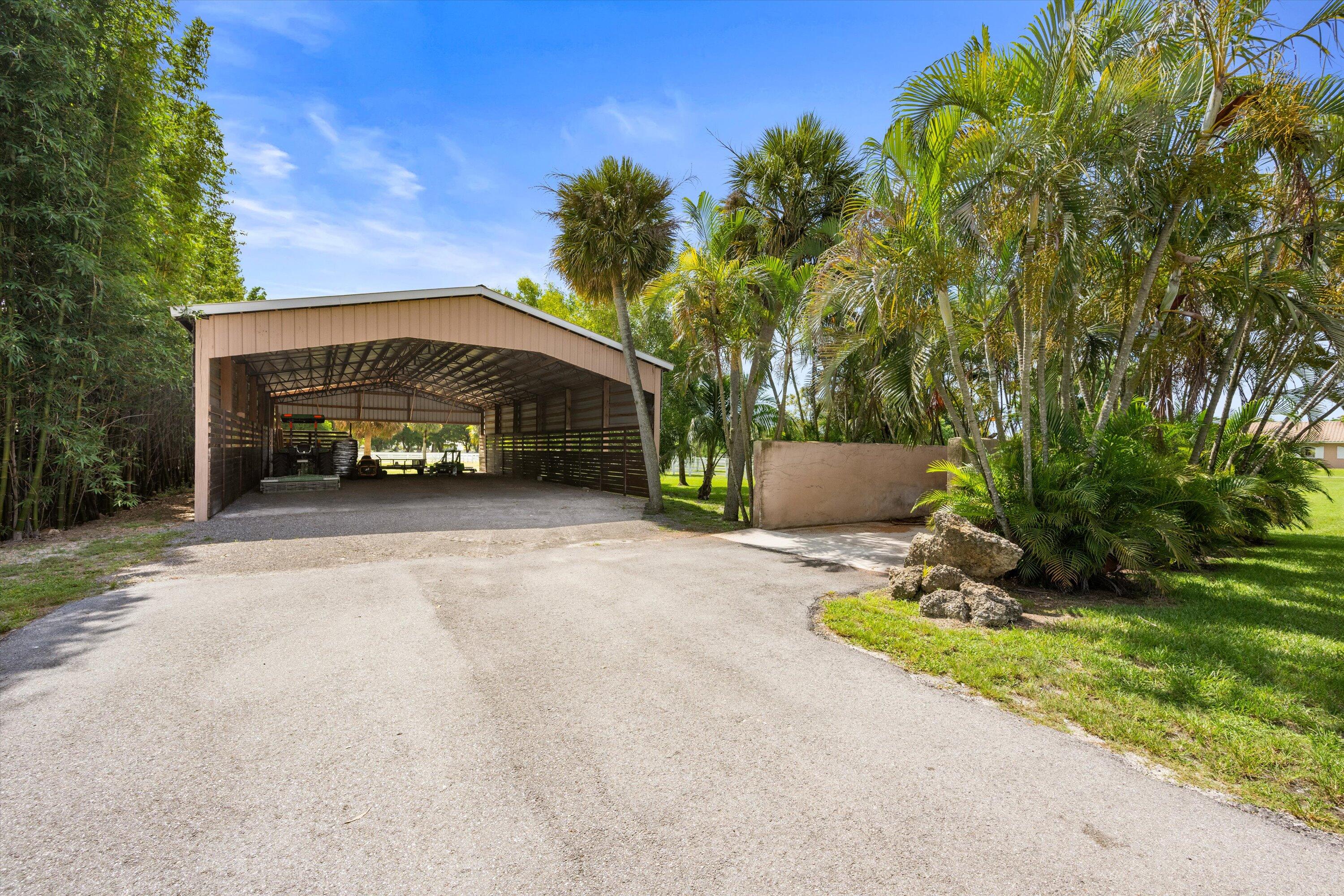 3287 Grande Road