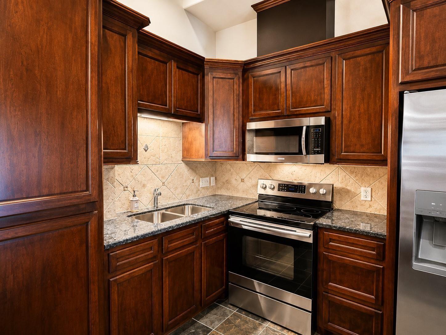 4402 Lillian Street # 1