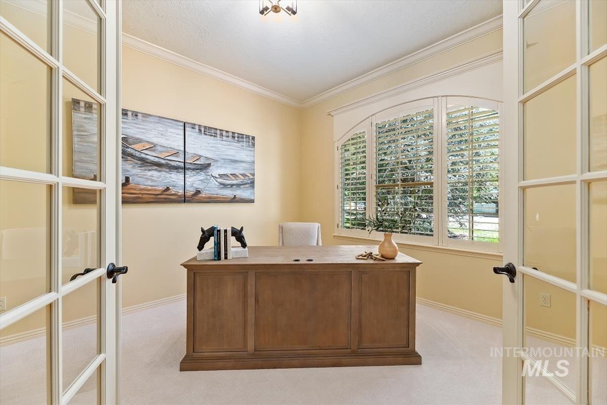 873 N Woodvalley Place