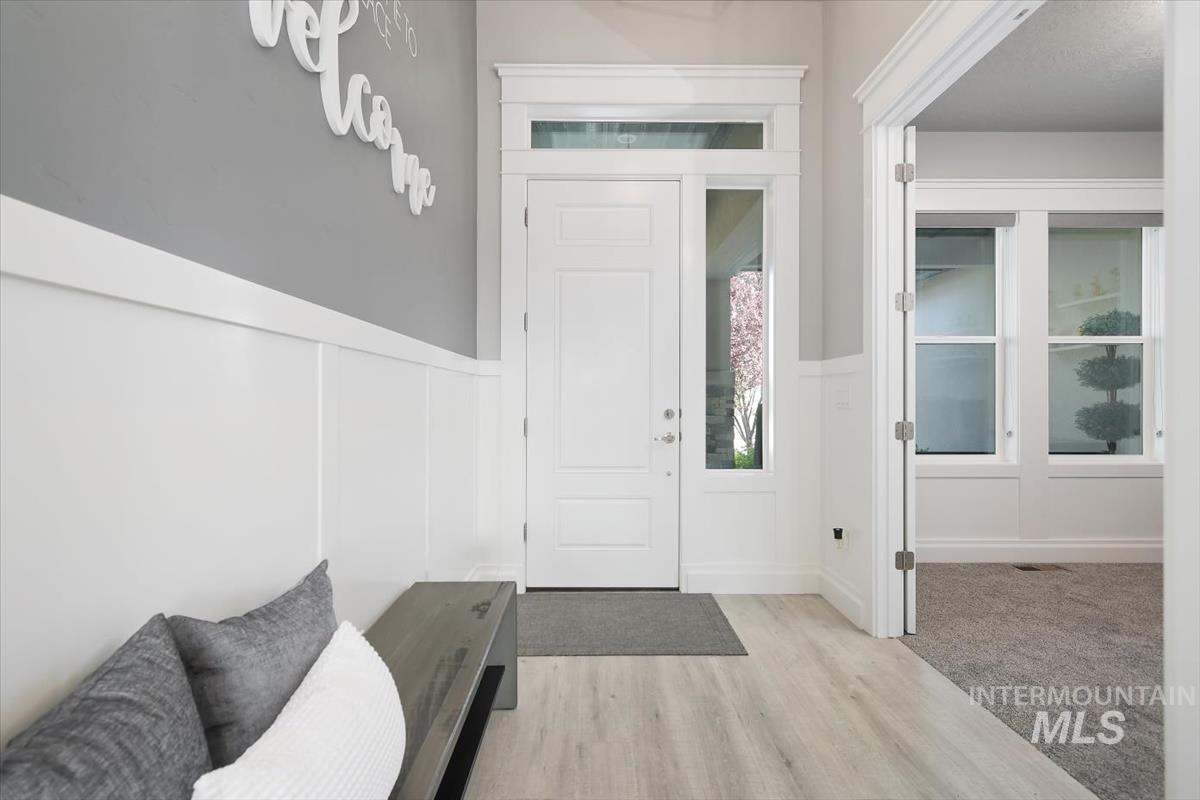 8445 Copper Creek Way