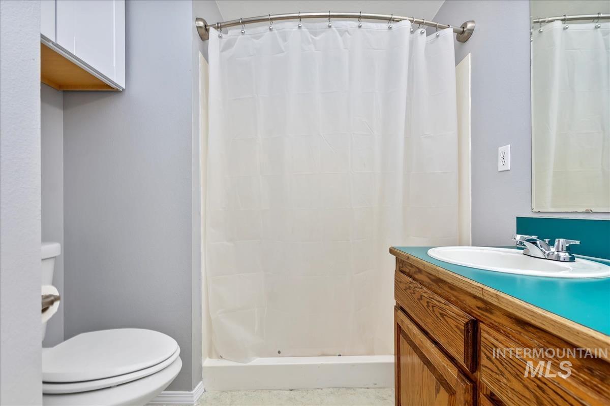 3220 E Park Ridge Dr