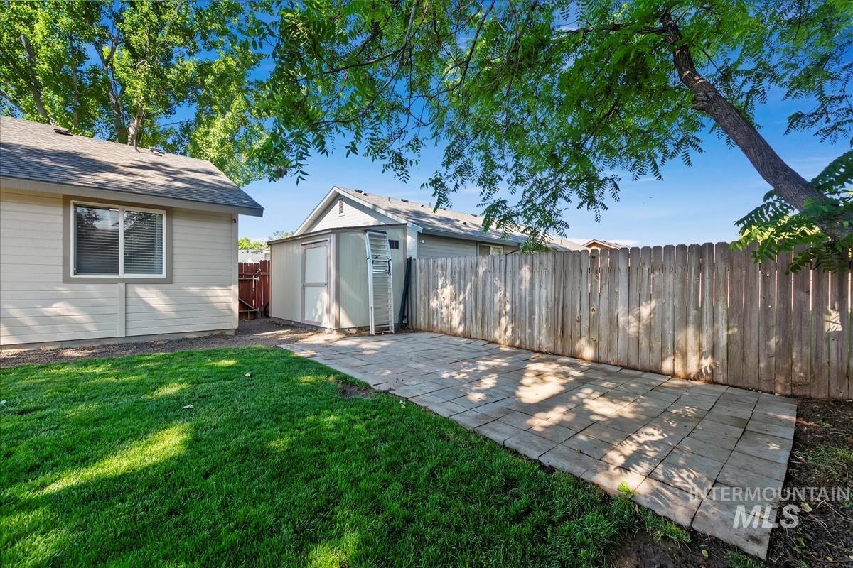 3220 E Park Ridge Dr