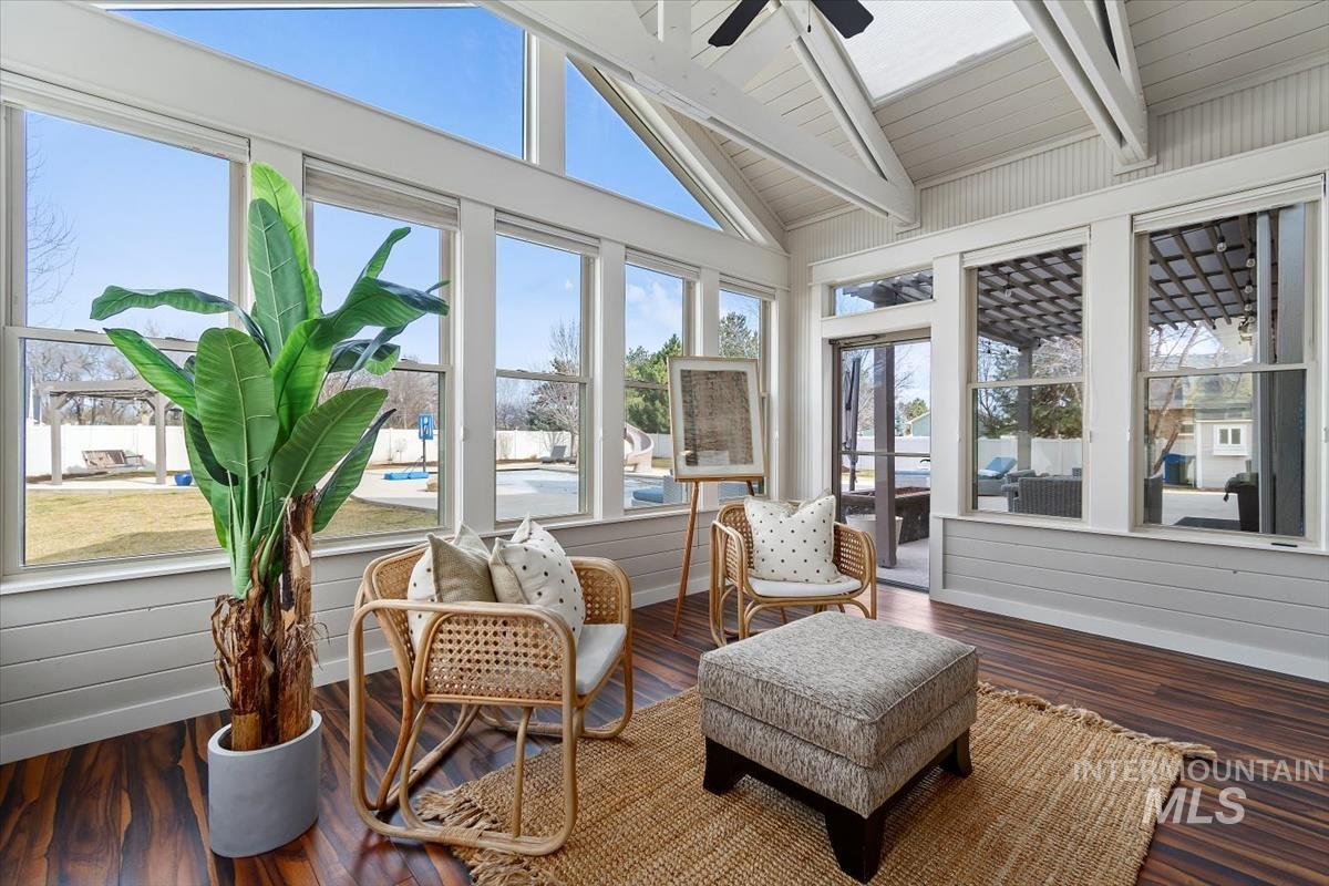 1684 N Spring Hollow Way