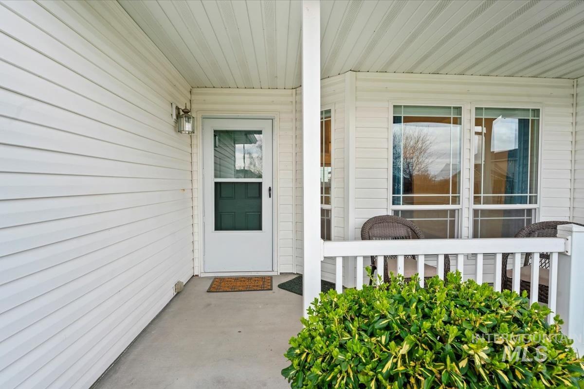 2009 Queen Anne Drive